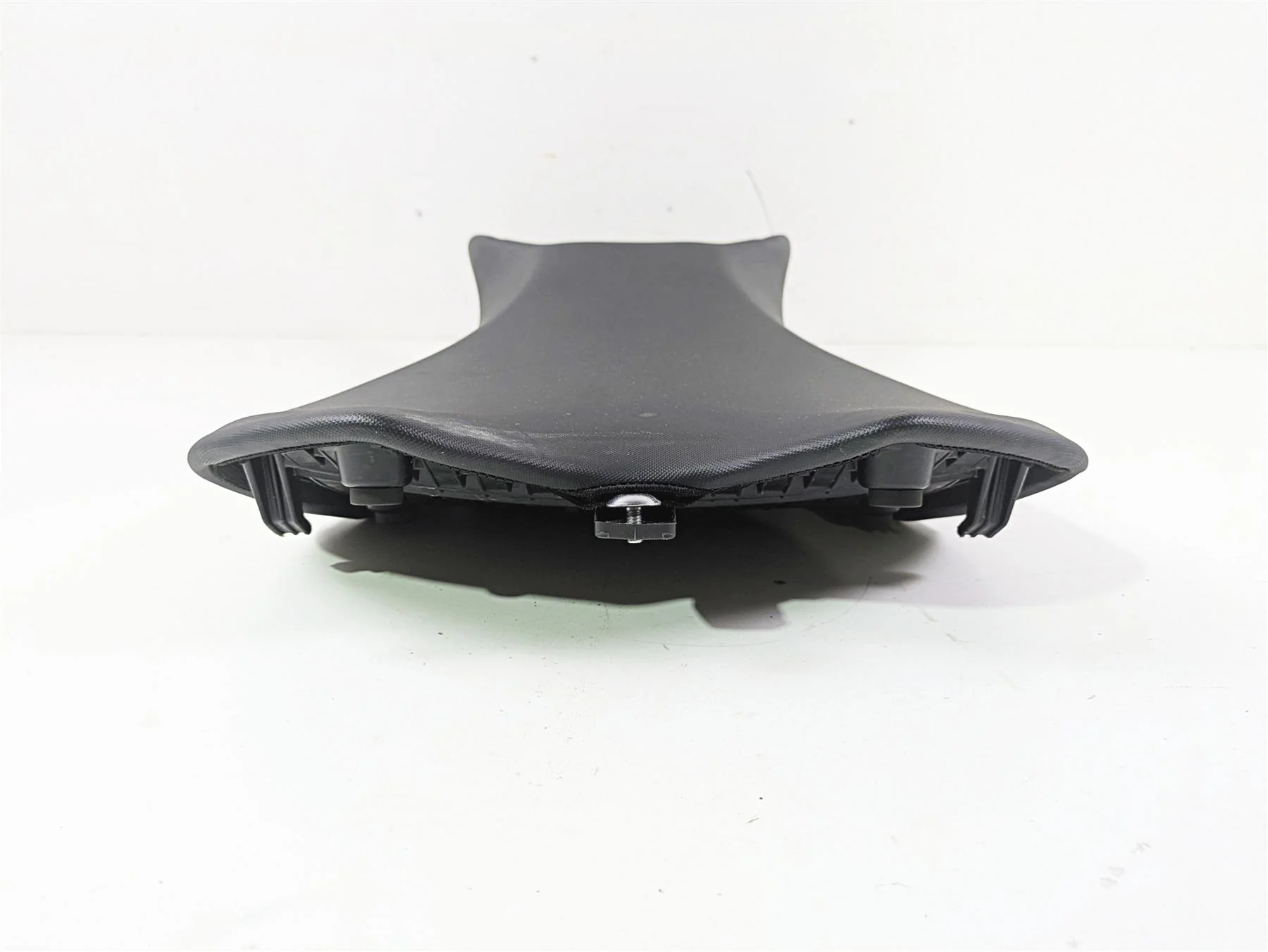 2024 Triumph Street Triple 765 R Front Rider Driver Seat Saddle T2310815 - Image 5