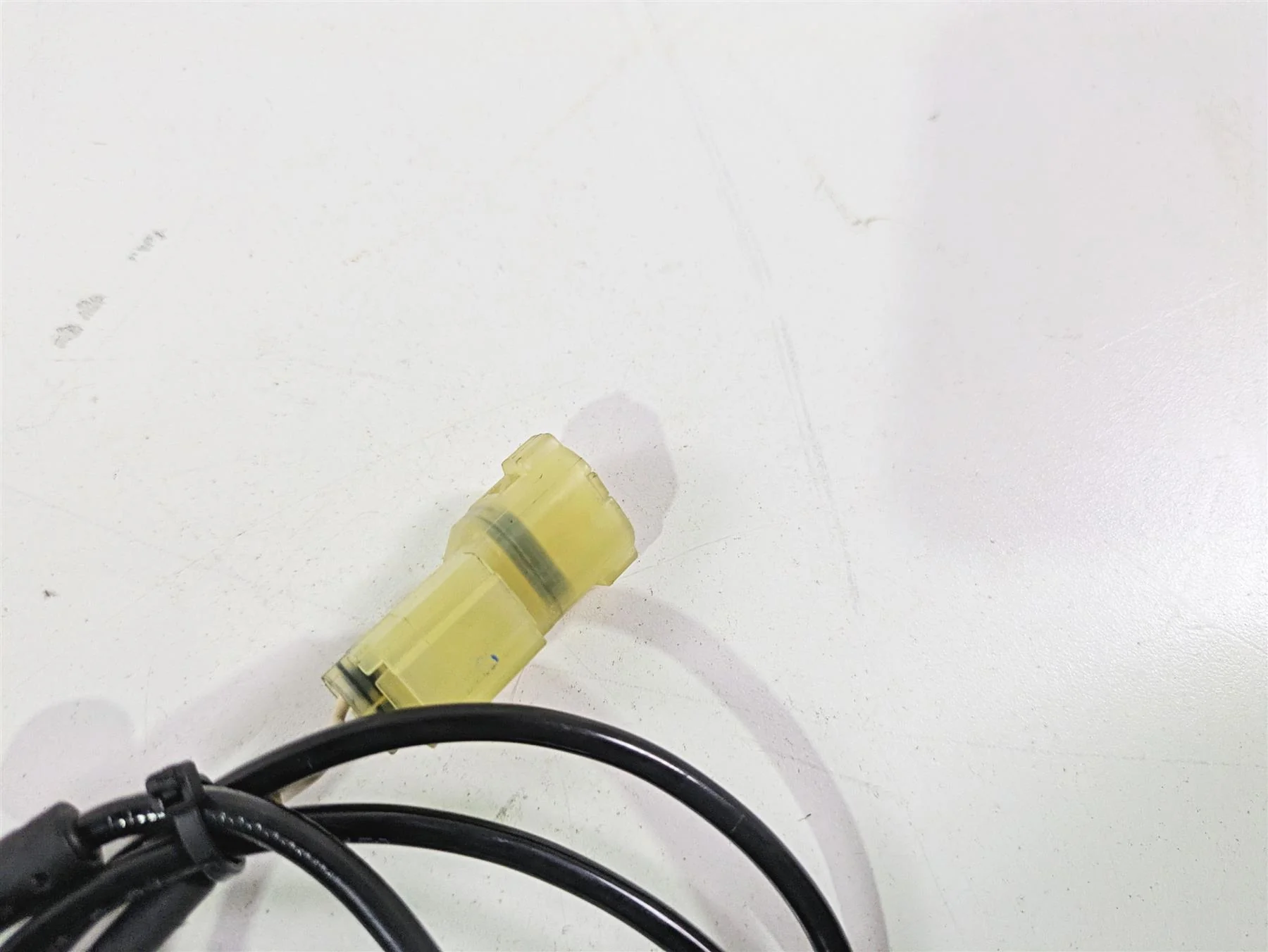2024 Triumph Street Triple 765 R Front Wheel Speed Abs Brake Sensor T2022799 - Image 10