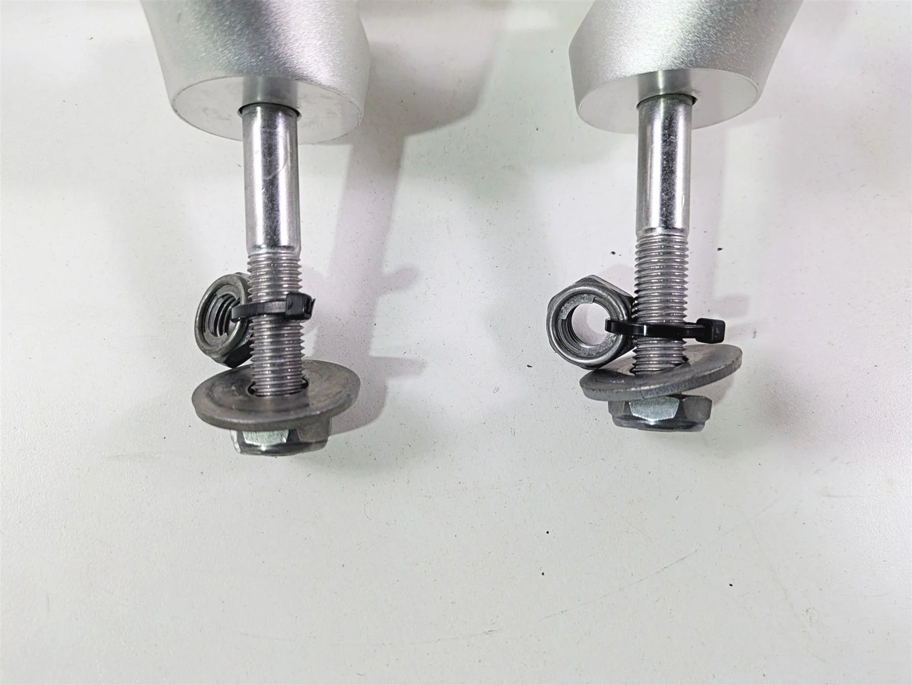 2024 Triumph Street Triple 765 R Handlebar Mounts Risers T2043974 T2043979 - Image 7