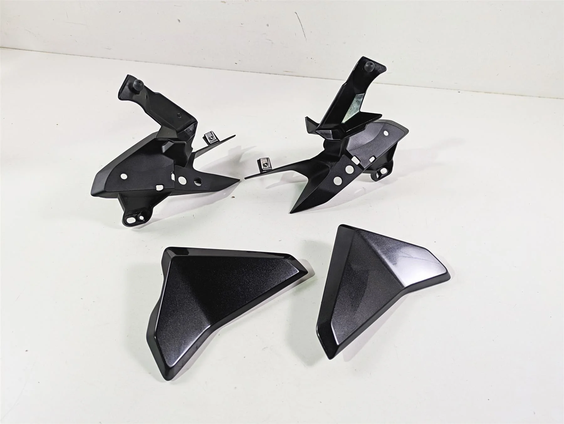 2024 Triumph Street Triple 765 R Plastic Infill Cover Fairing Set  T2310959 - Image 12