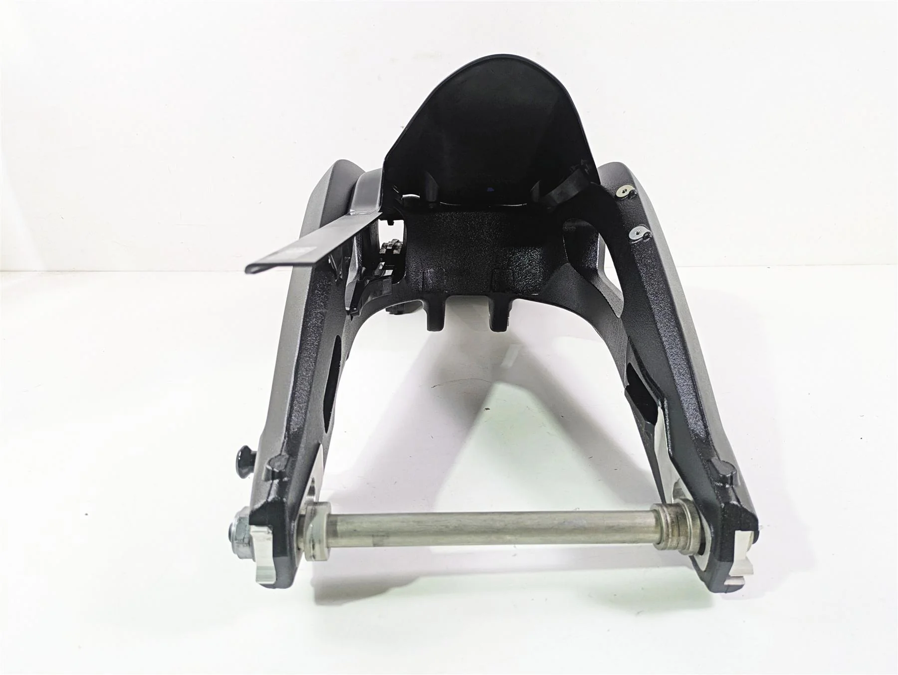 2024 Triumph Street Triple 765 R Rear Swingarm Swing Arm T2050274 - Image 4