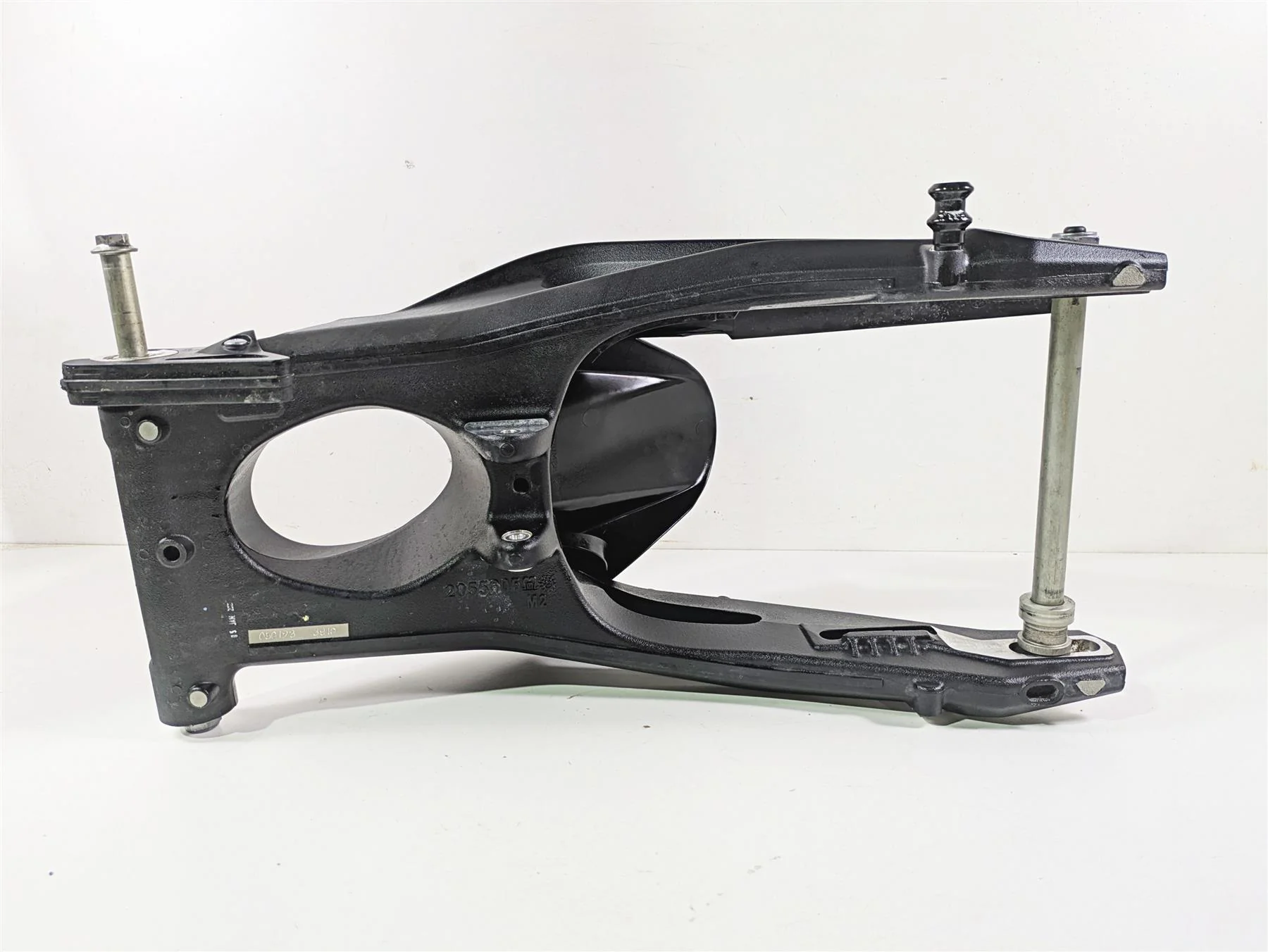 2024 Triumph Street Triple 765 R Rear Swingarm Swing Arm T2050274 - Image 6