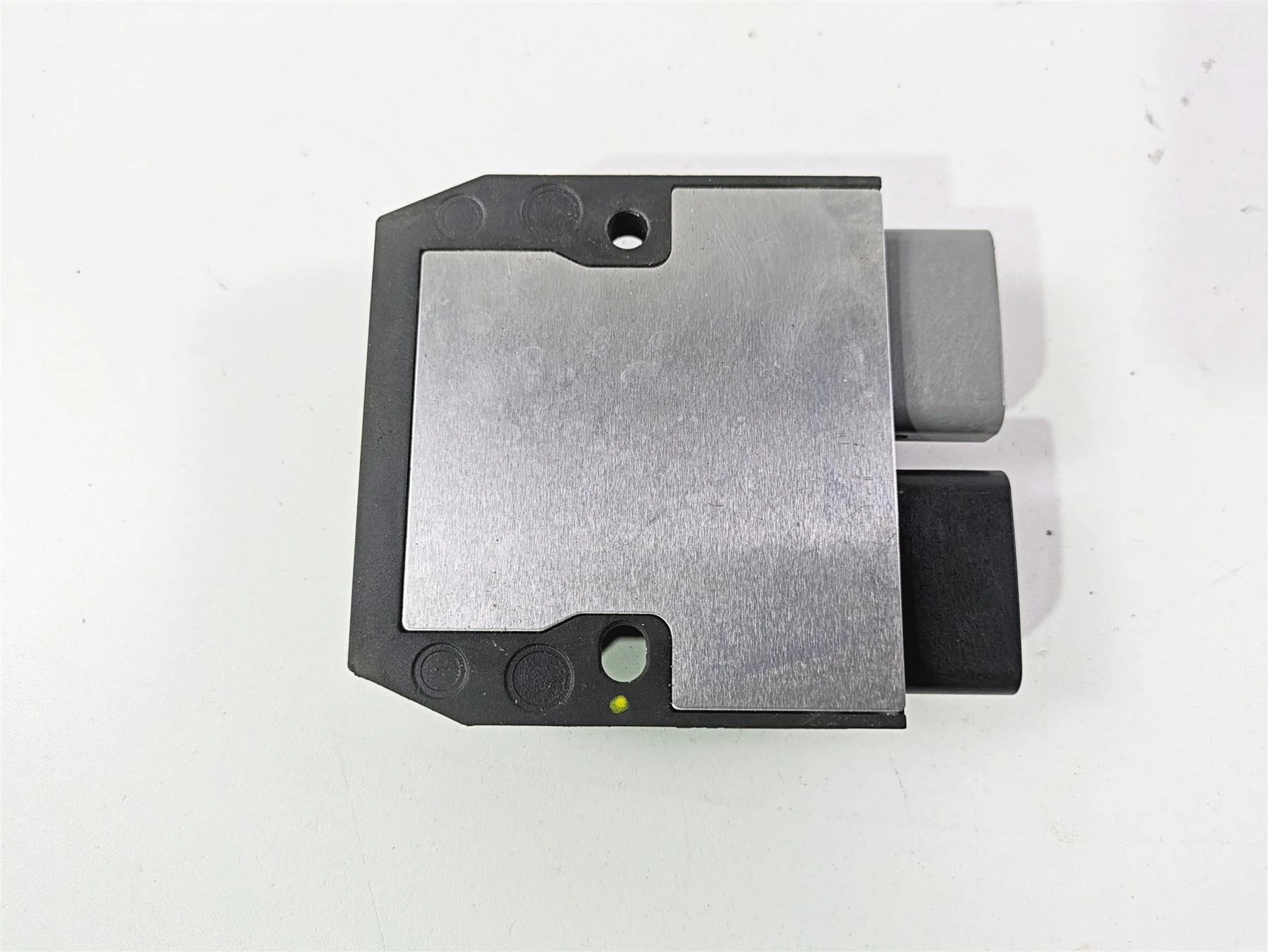 2024 Triumph Street Triple 765 R Rectifier Voltage Regulator FH027AA T1300679 - Image 8