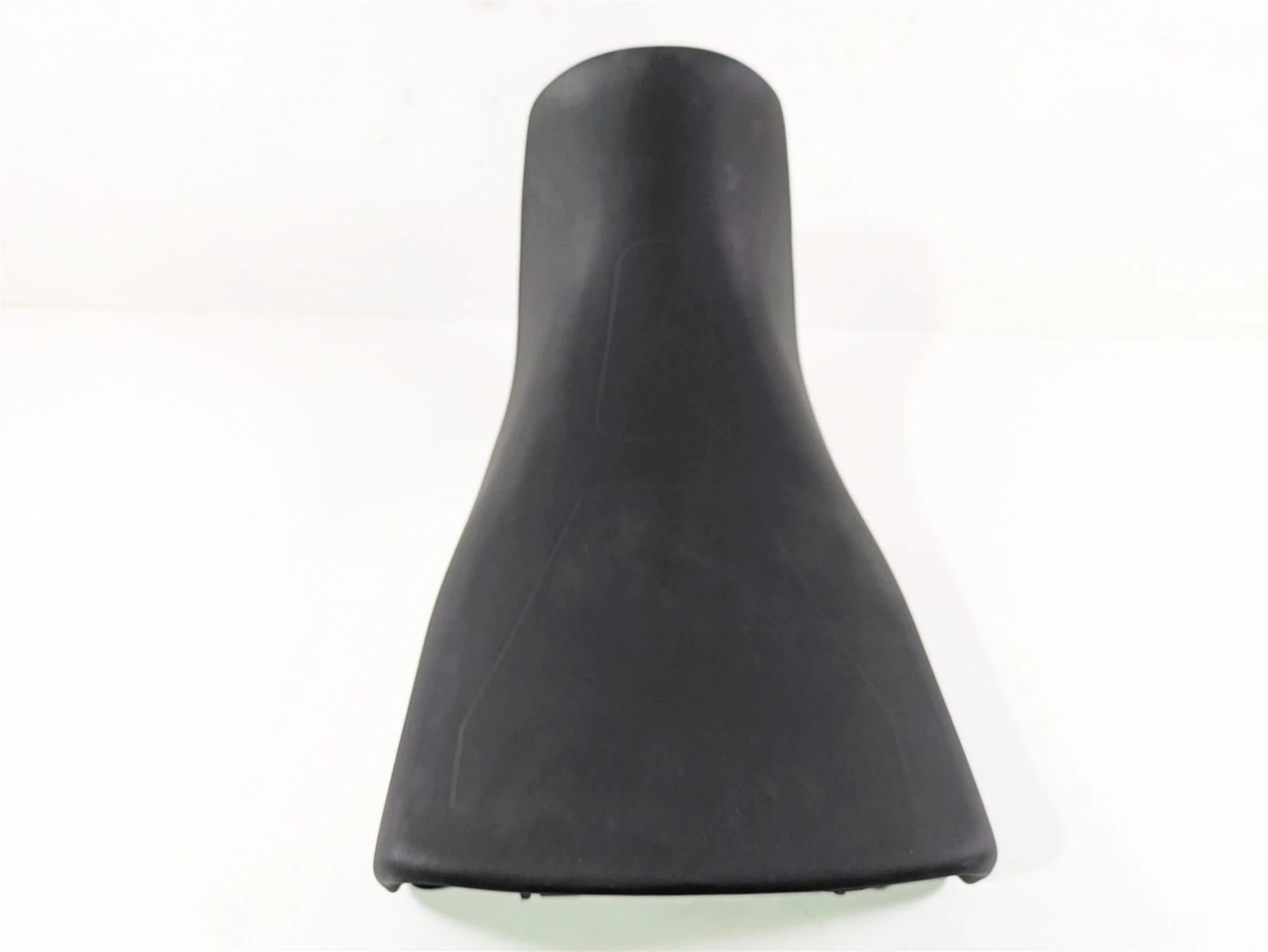 2024 Triumph Tiger 900 GT Front Rider Seat Saddle Comfort 2 tone T2311977 - Image 4