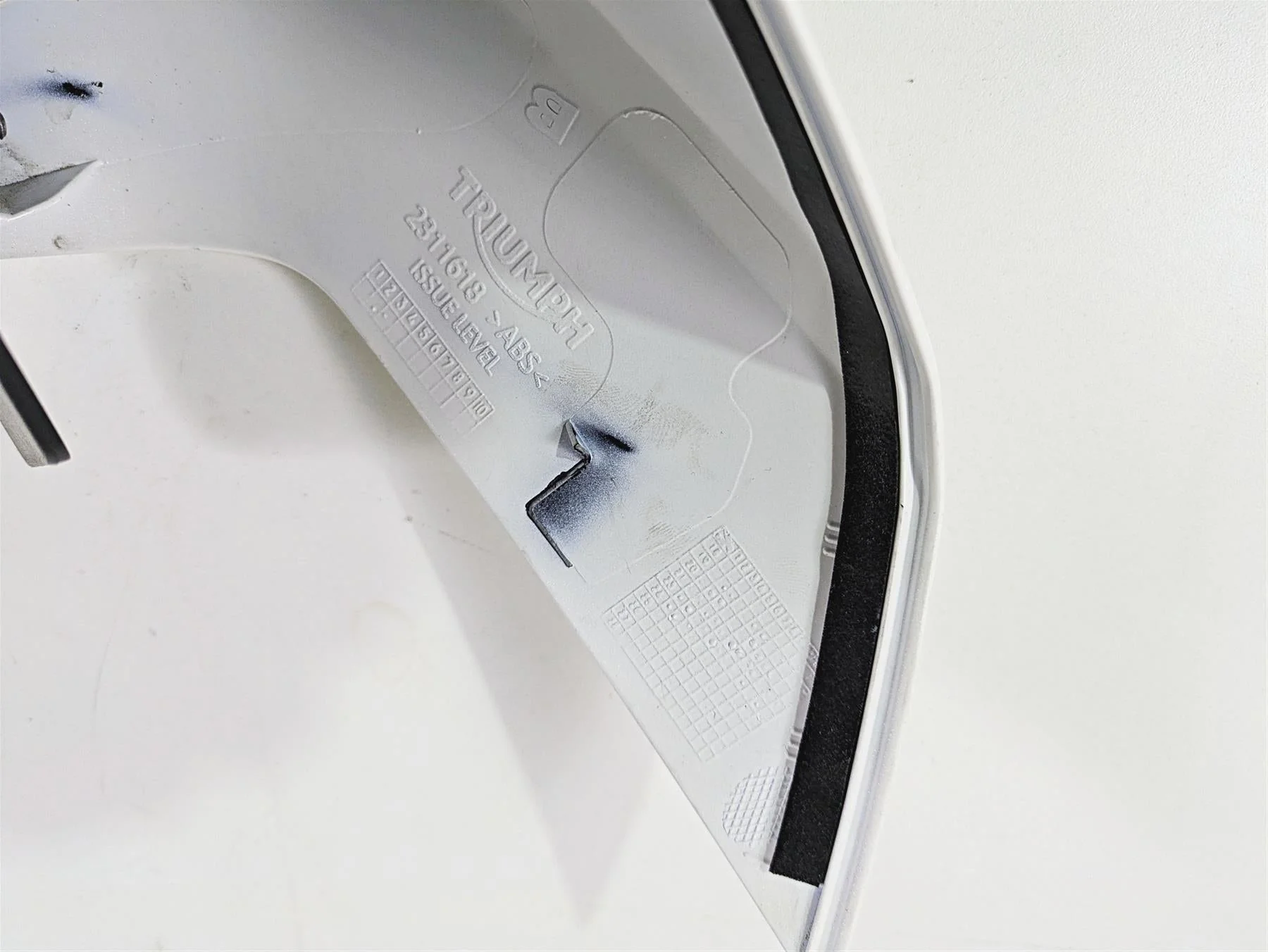2024 Triumph Tiger 900 GT Front Upper Fairing Cover Cowl Set T2311618  T2311619 - Image 7