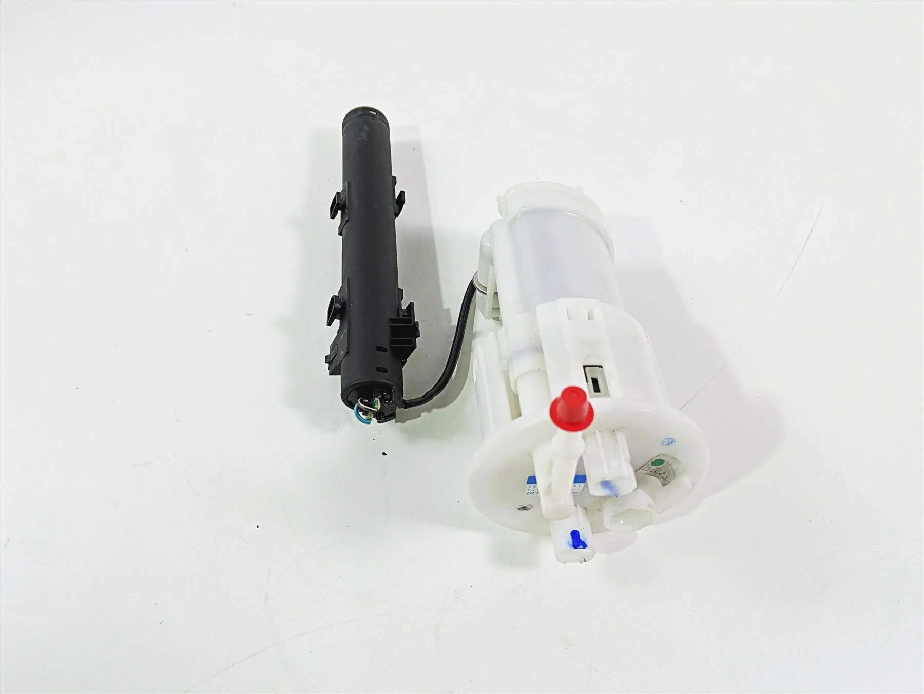 2024 Triumph Tiger 900 GT Fuel Gas Petrol Pump - Tested T2400735 - Image 2