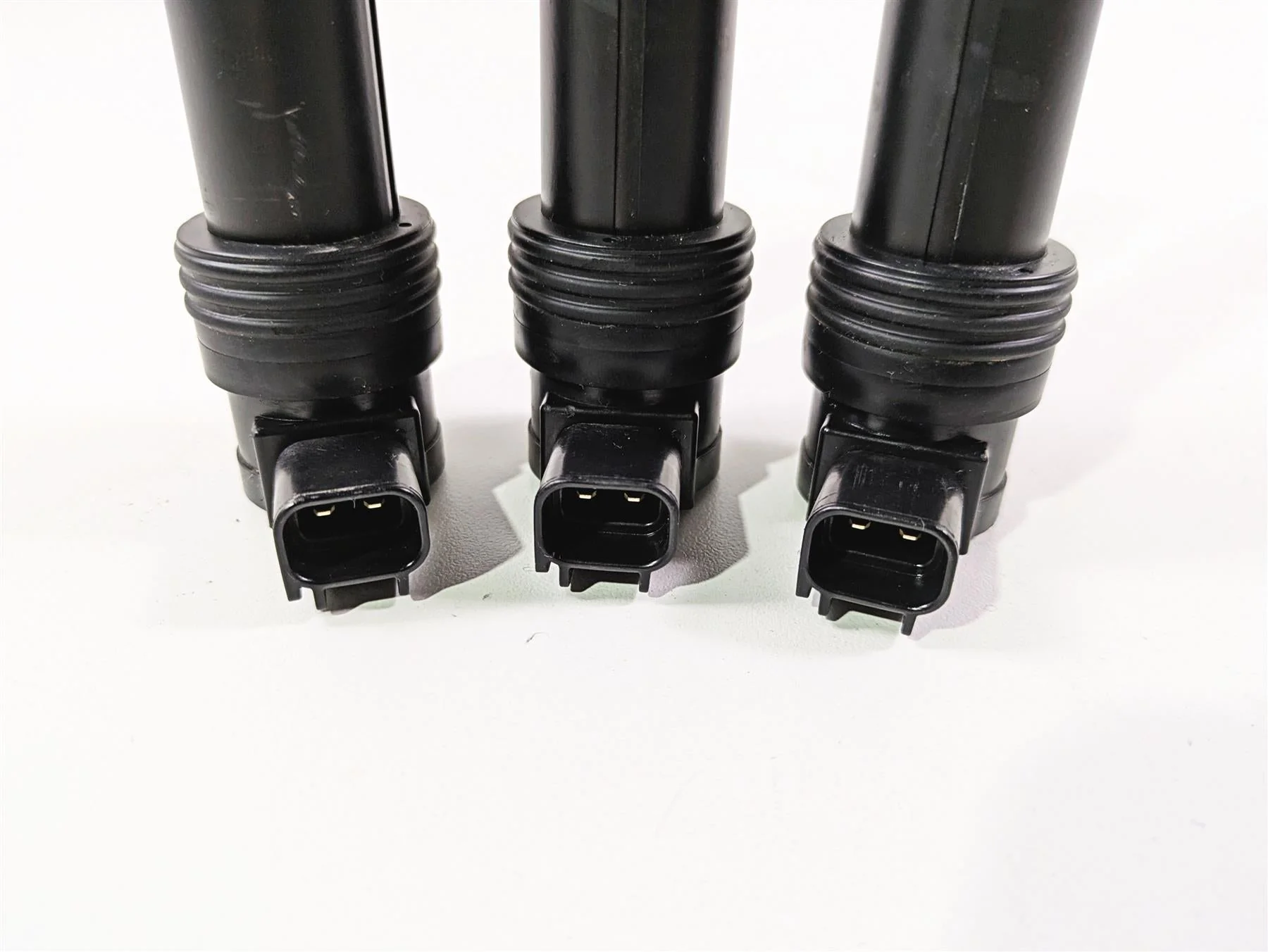 2024 Triumph Tiger 900 GT Ignition Coil Stick Coils Set T1291503 - Image 10