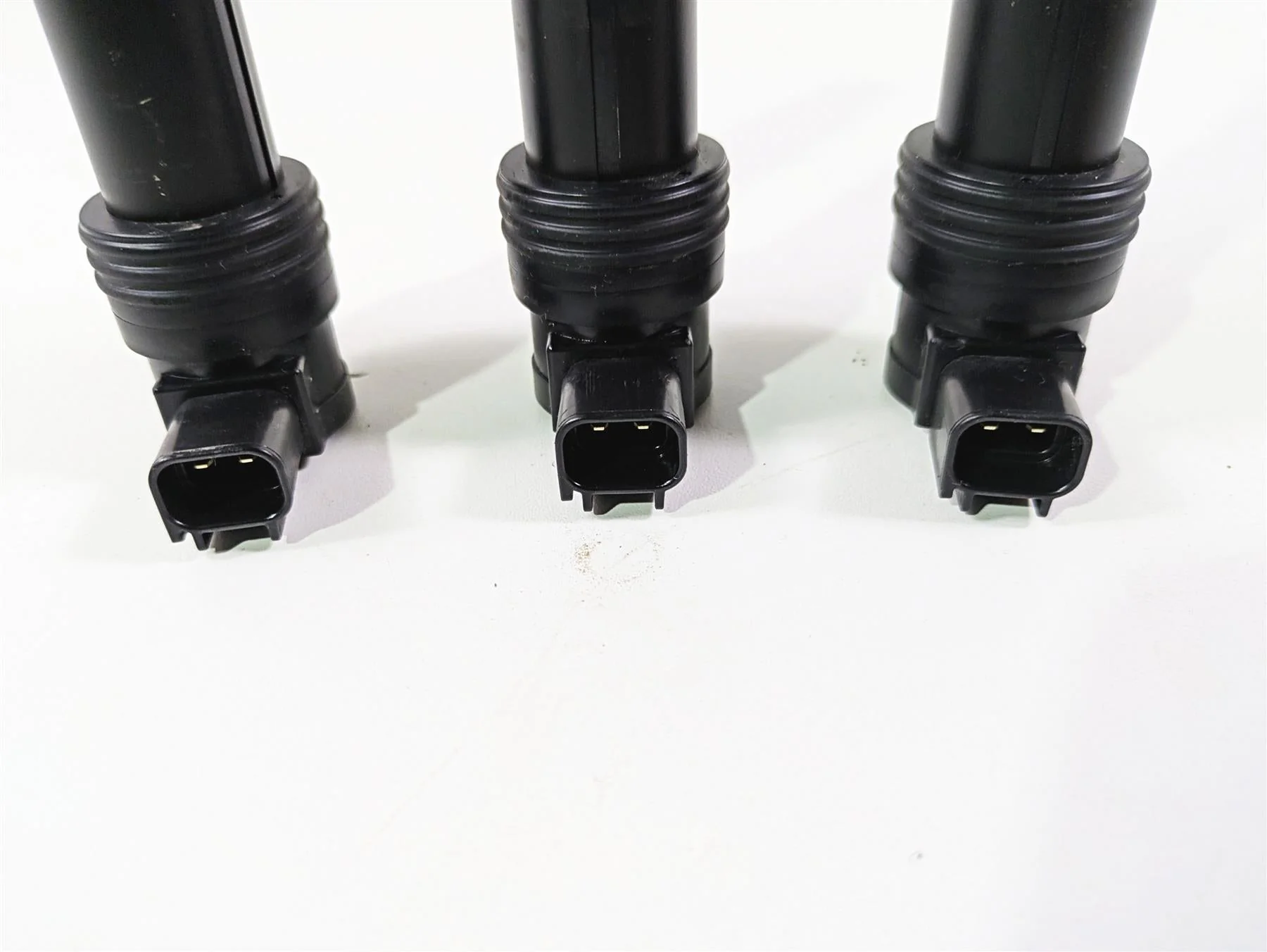 2024 Triumph Tiger 900 GT Ignition Coil Stick Coils Set T1291503 - Image 4