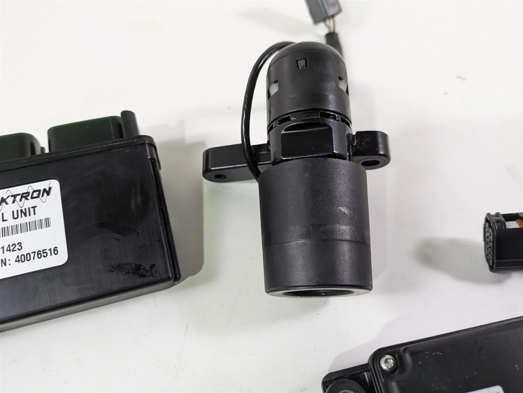 2024 Triumph Tiger 900 GT Ignition Switch Cdi Key 434MHz Immobilizer T2505562 - Image 6
