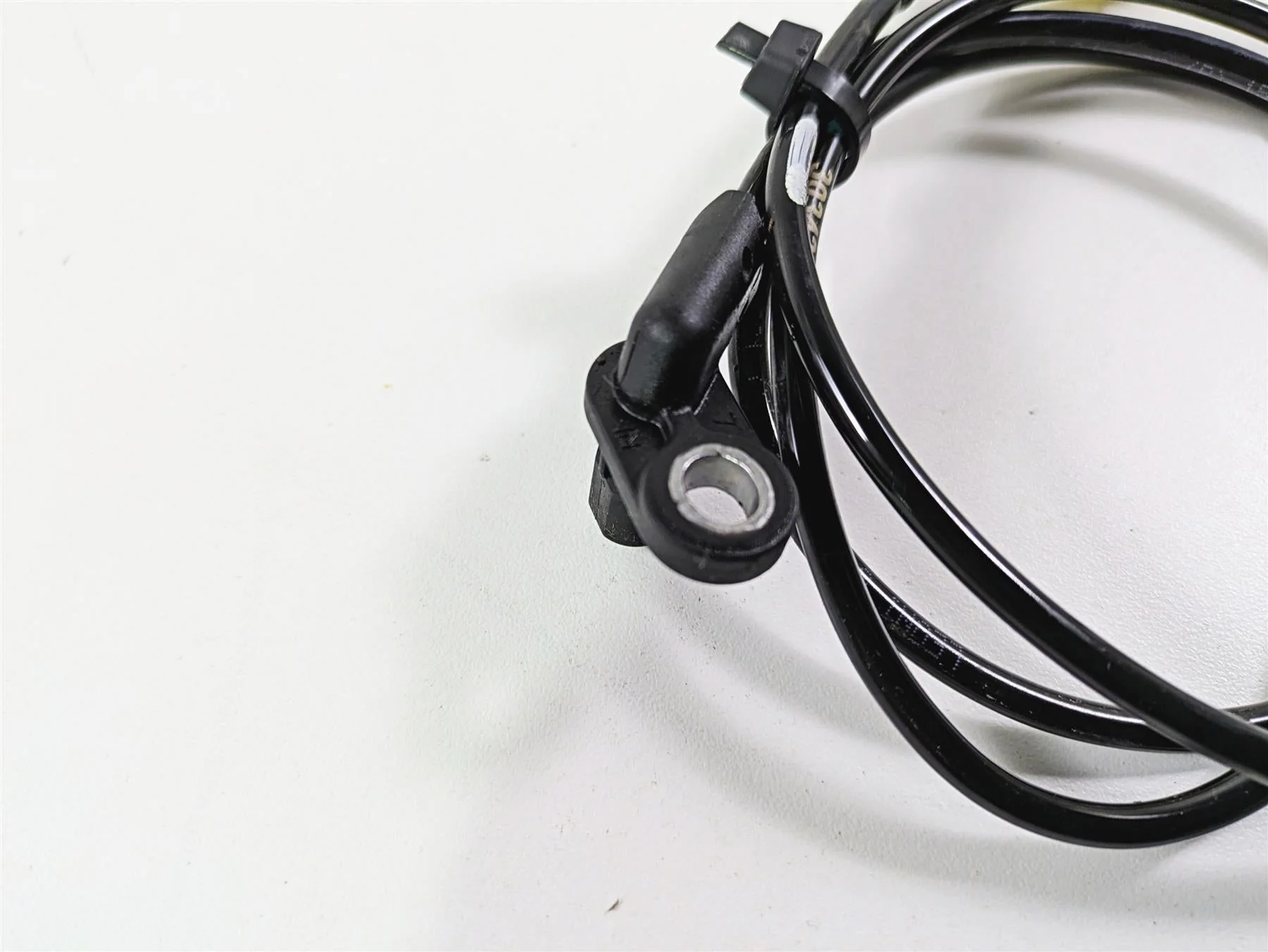 2024 Triumph Tiger 900 GT Rear Abs Brake Wheel Speed Sensor T2029935 - Image 7