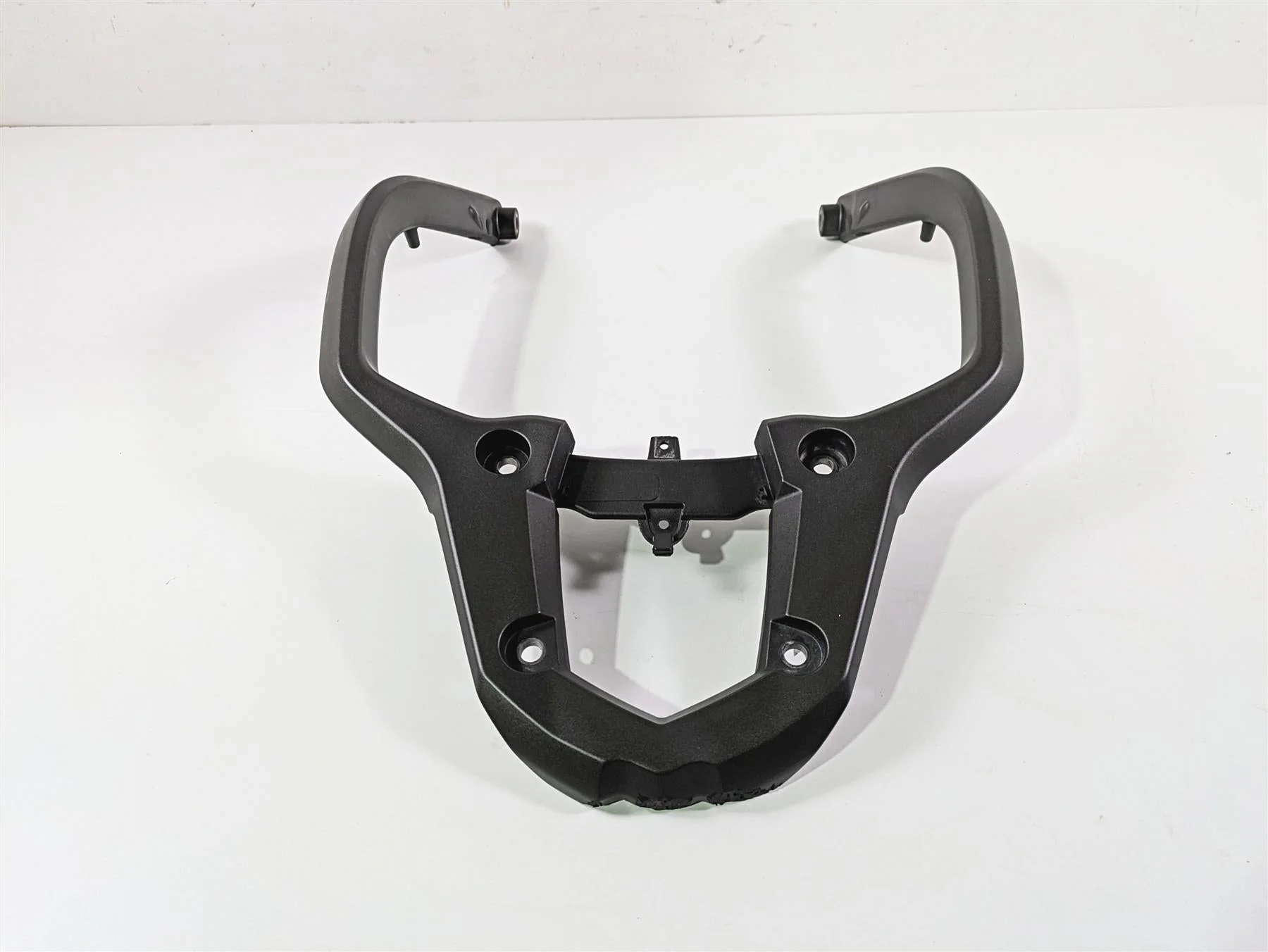2024 Triumph Tiger 900 GT Rear Passenger Grab Handle Luggage Rack T2310732 - Image 3