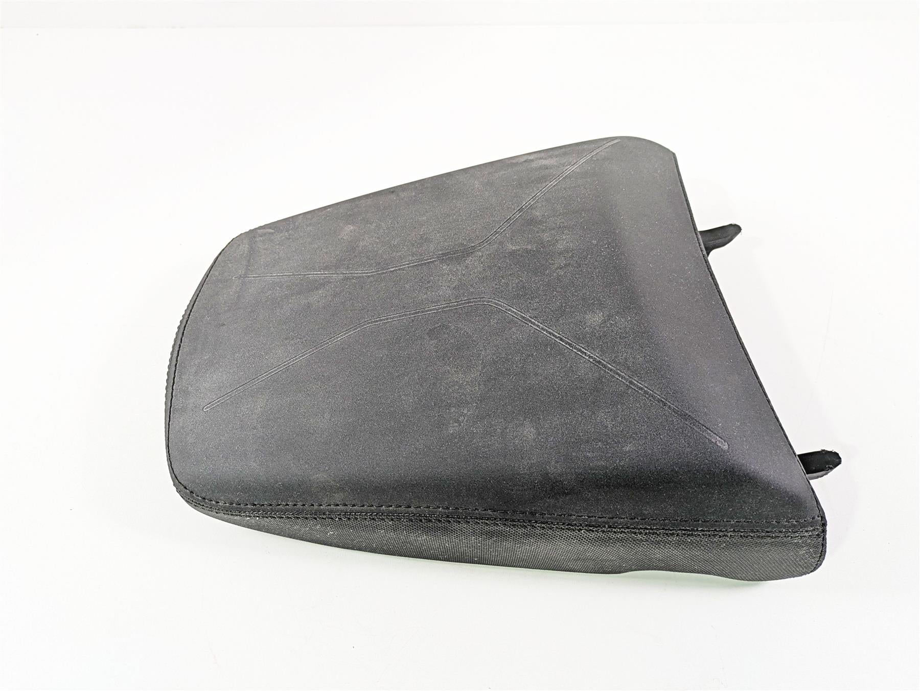 2024 Triumph Tiger 900 GT Rear Passenger Seat Saddle Comfort 2 tone T2311981 - Image 3