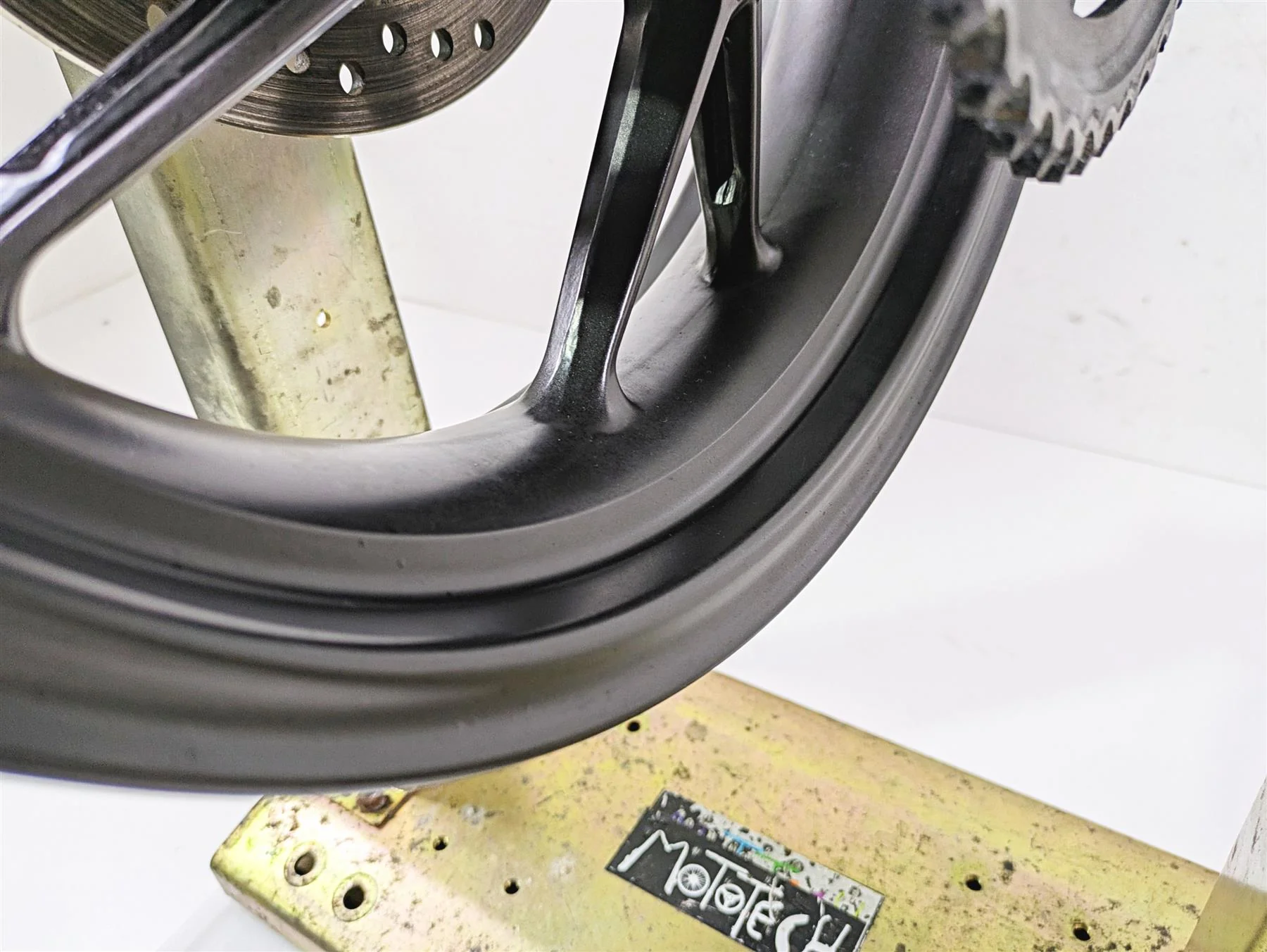 2024 Triumph Tiger 900 GT Straight 17x4.25 Rear Wheel Rim T2010909 - Image 6