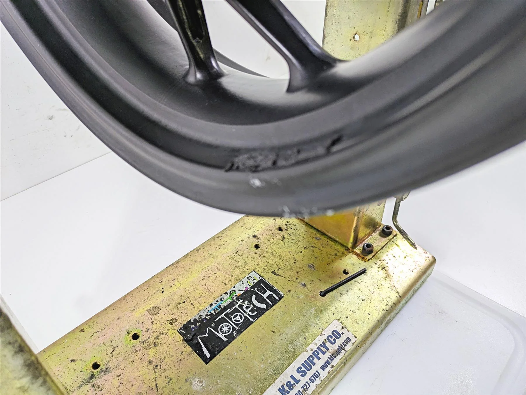 2024 Triumph Tiger 900 GT Straight 17x4.25 Rear Wheel Rim T2010909 - Image 9