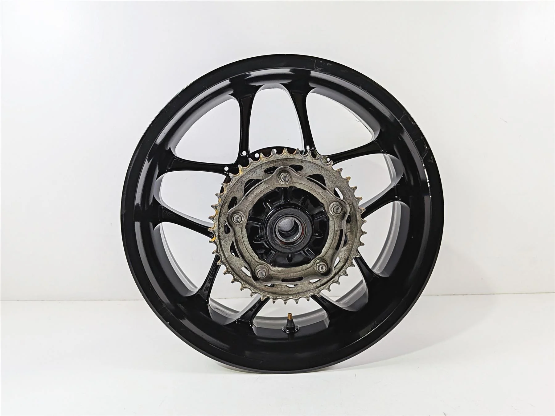 2024 Yamaha YZF R1 RN65 17x6 Rear Wheel Rim - Runout B3L-25338-00