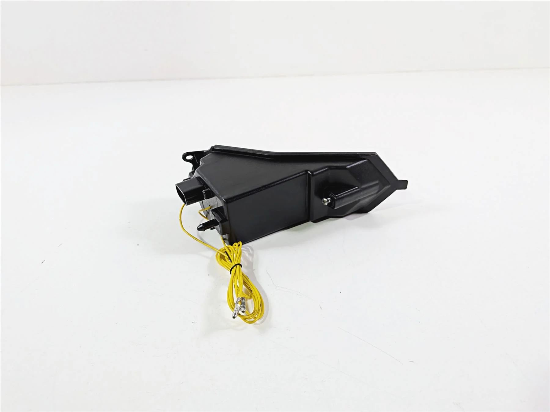 2024 Yamaha YZF R1 RN65 Aftermarket Smoked Taillight Turn Signal Lamp - Image 5
