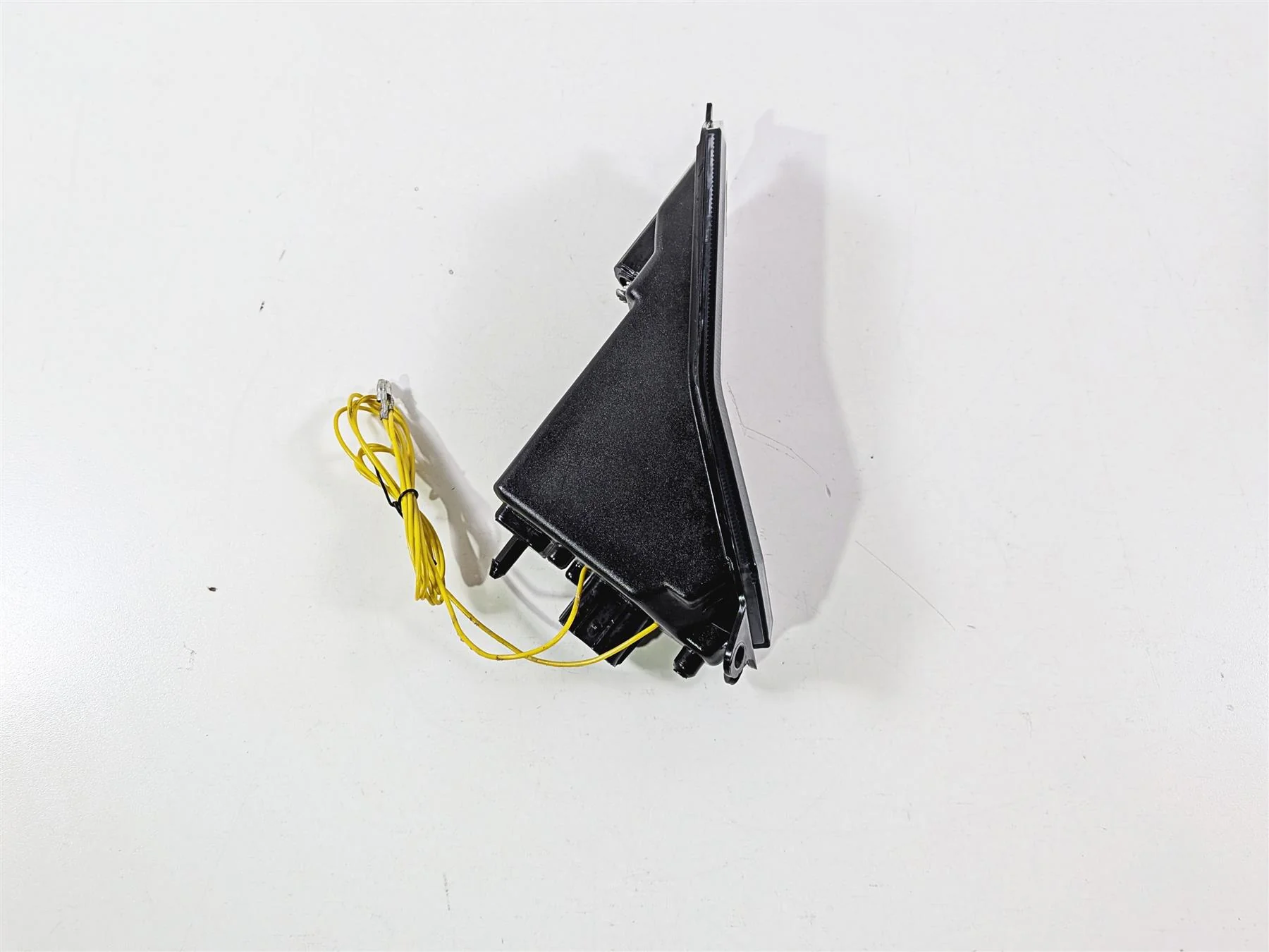 2024 Yamaha YZF R1 RN65 Aftermarket Smoked Taillight Turn Signal Lamp - Image 7