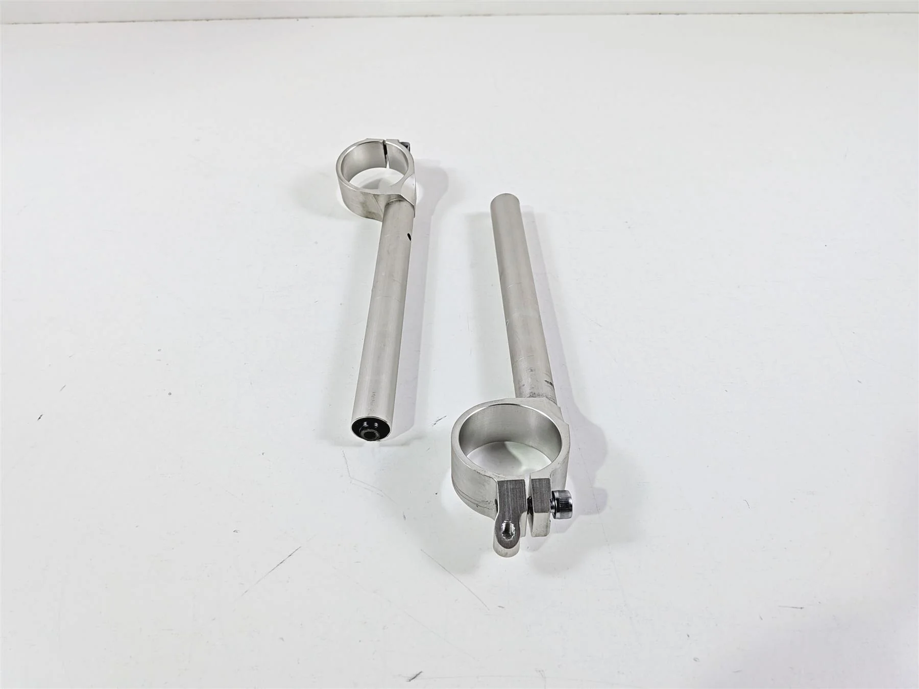 2024 Yamaha YZF R1 RN65 Clip On Handlebar Set 2CR-26121-00-00 B3L-26122-00-00 - Image 5