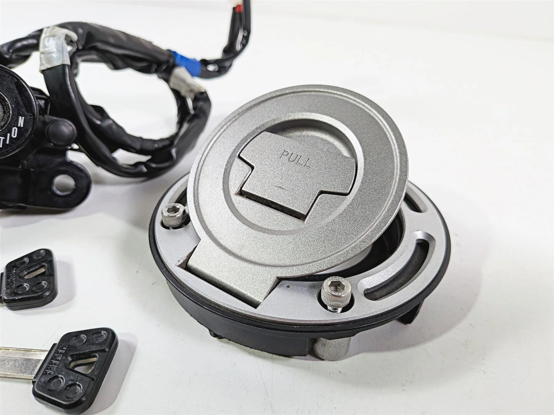 2024 Yamaha YZF R1 RN65 Ignition Switch Key Lock Set B3L-82501-11-00 - Image 11