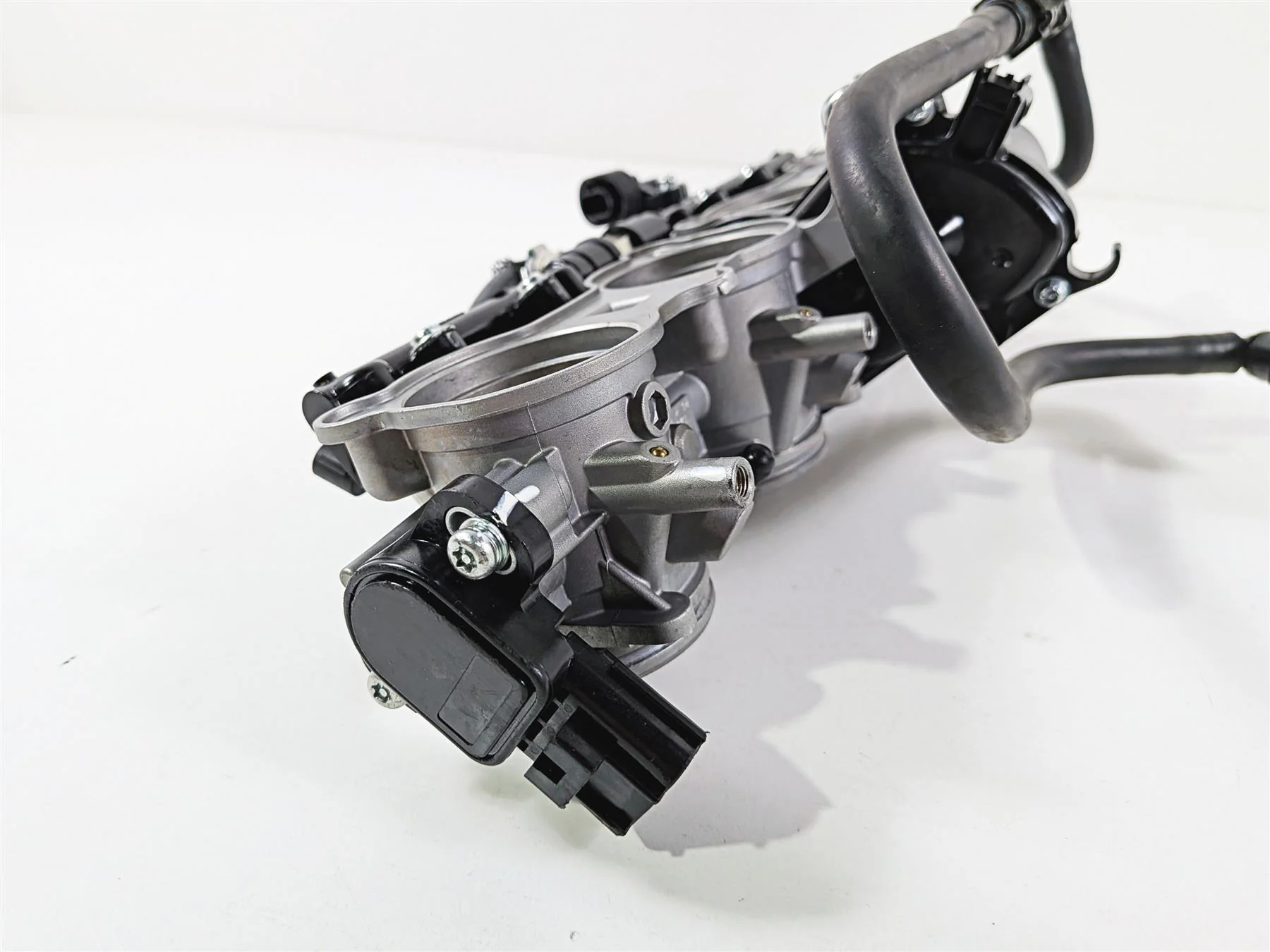 2024 Yamaha YZF R1 RN65 Mikuni Throttle Body Bodies B3L-13750-12-00 - Image 6