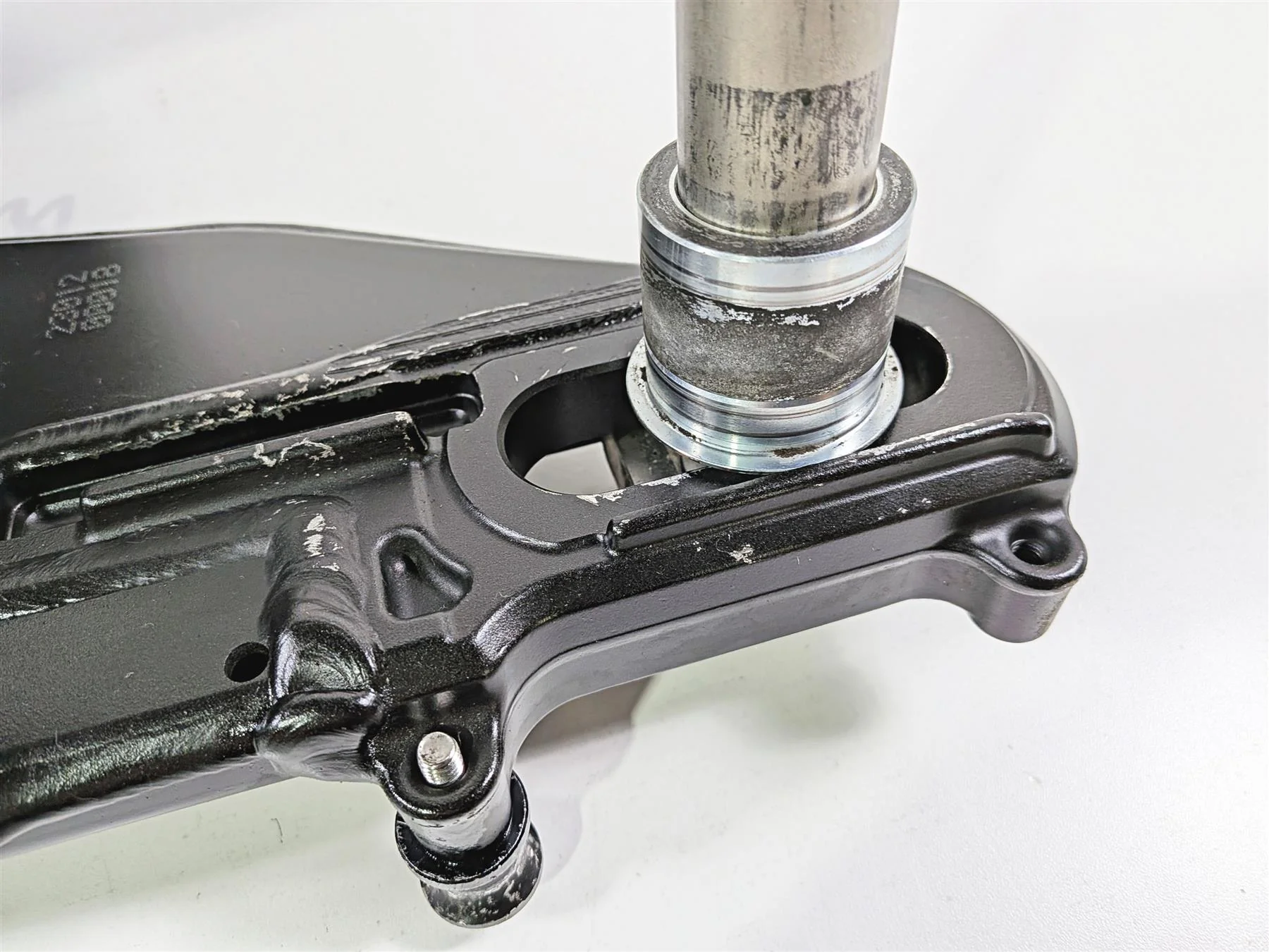 2024 Yamaha YZF R1 RN65 Rear Swing Arm Swingarm Suspension B3L-22110-00-00 - Image 8