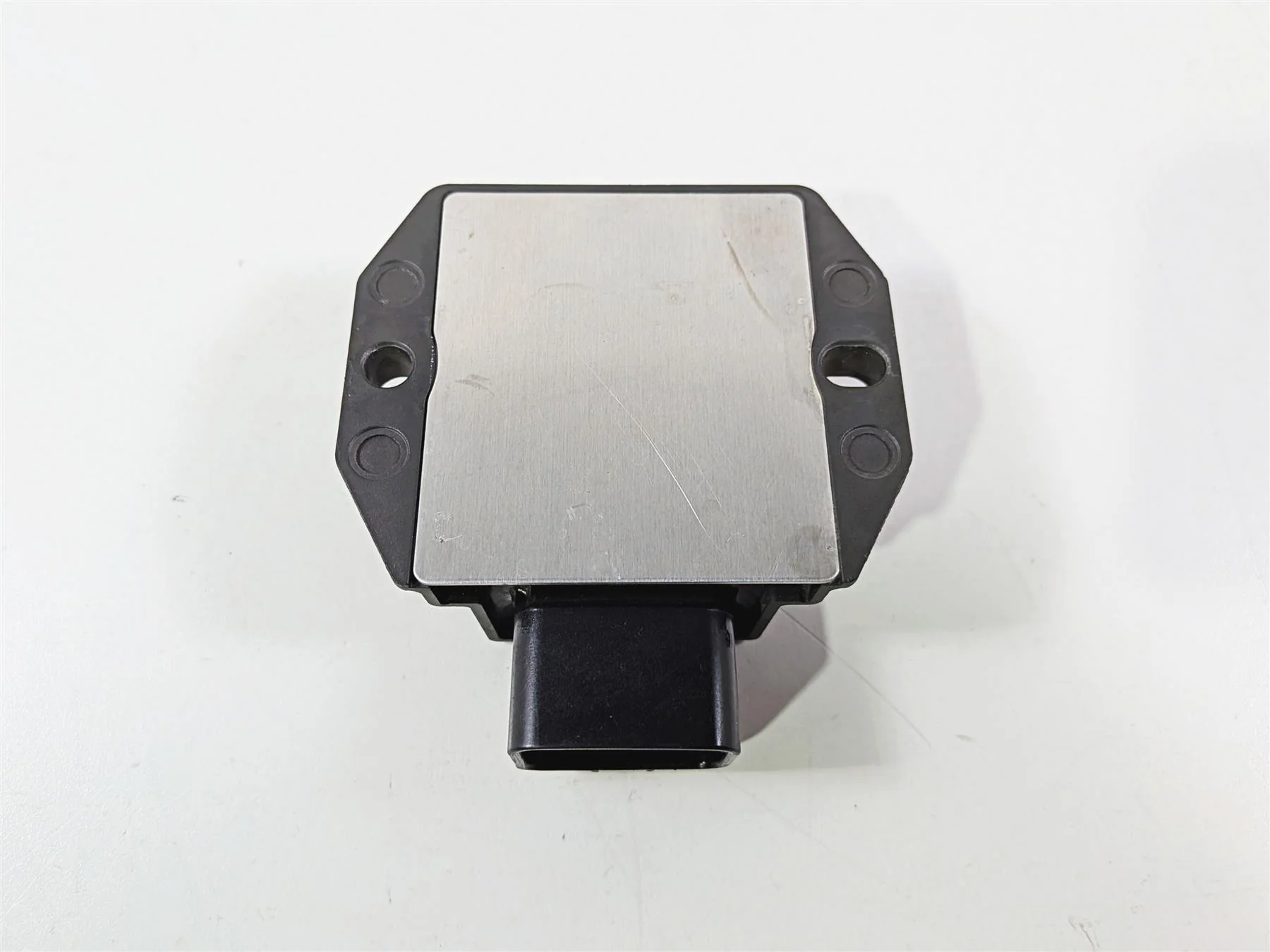 2024 Yamaha YZF R1 RN65 Rectifier Voltage Regulator FH022BA 2CR-81960-00-00 - Image 7