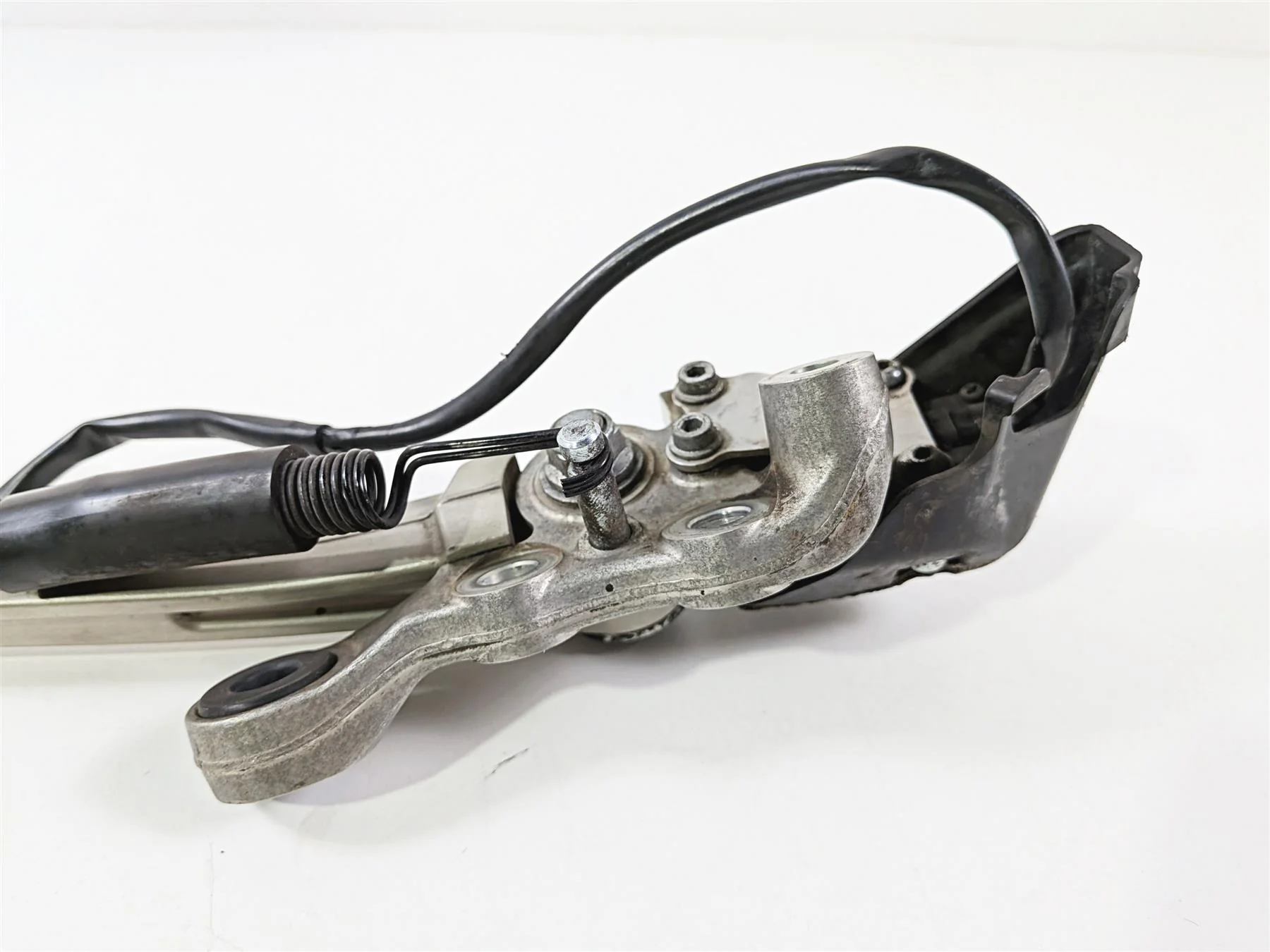 2024 Yamaha YZF R1 RN65 Side Kickstand Kick Stand + Switch 2CR-27311-00-00 - Image 9