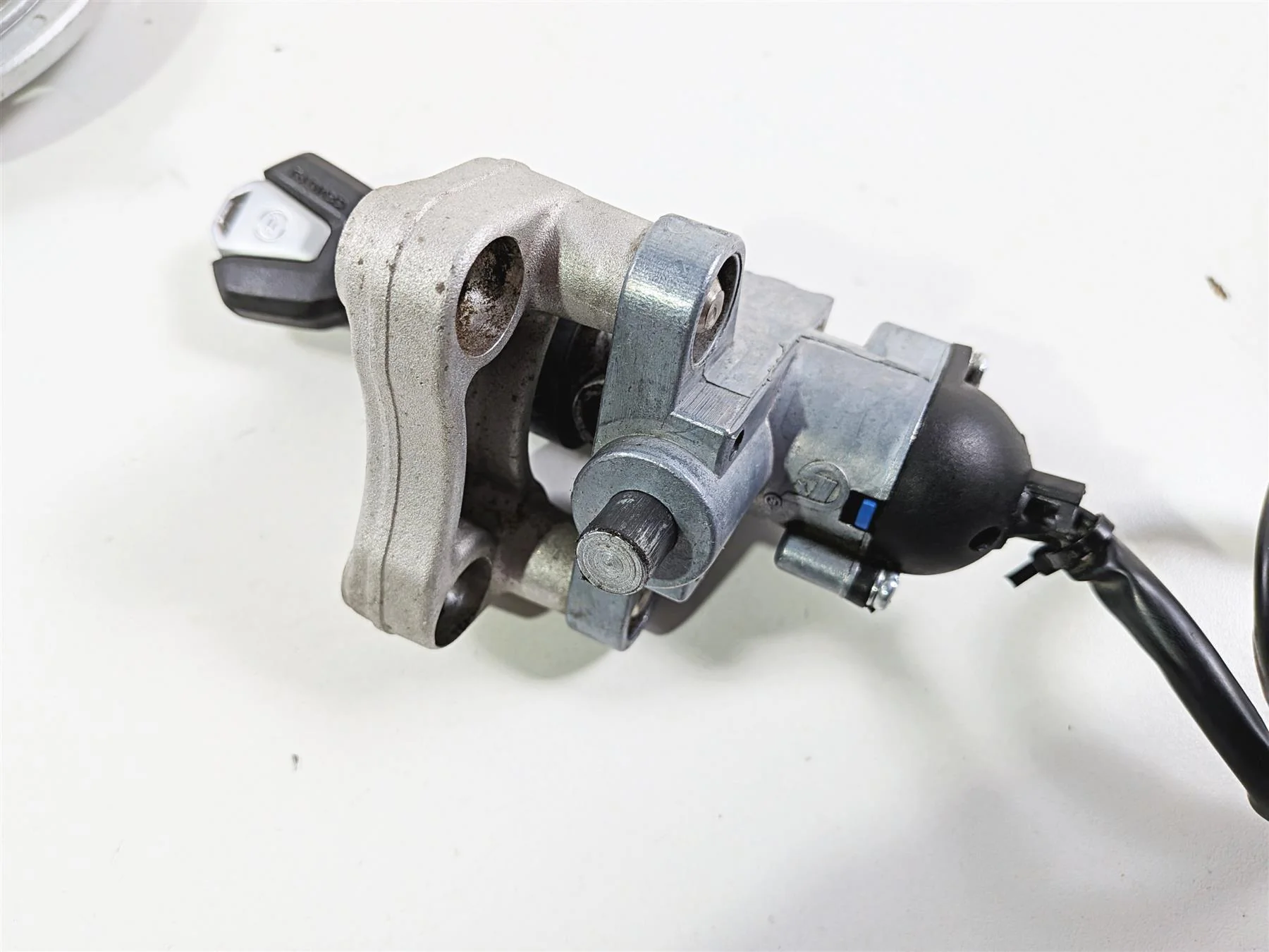 2025 CFMoto 450 SS Ignition Switch Key Lock Set Gas Cap 6AQV-011000-1002 - Image 8