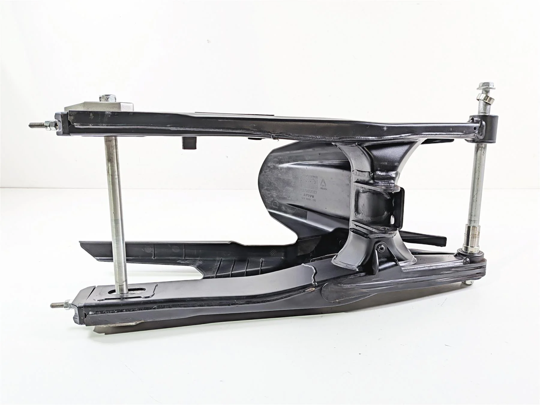 2025 CFMoto 450 SS Rear Swingarm Axle Fender Set 6AQV-060300-1004-0BP00 - Image 10