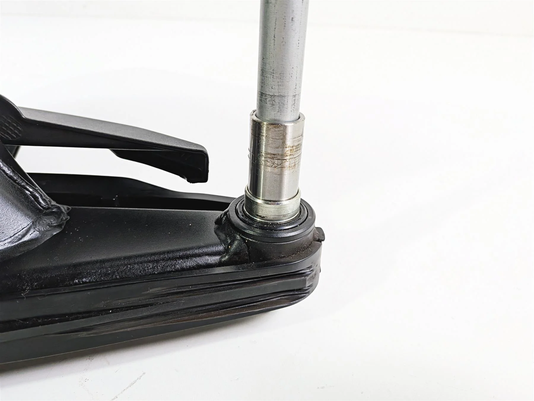 2025 CFMoto 450 SS Rear Swingarm Axle Fender Set 6AQV-060300-1004-0BP00 - Image 11