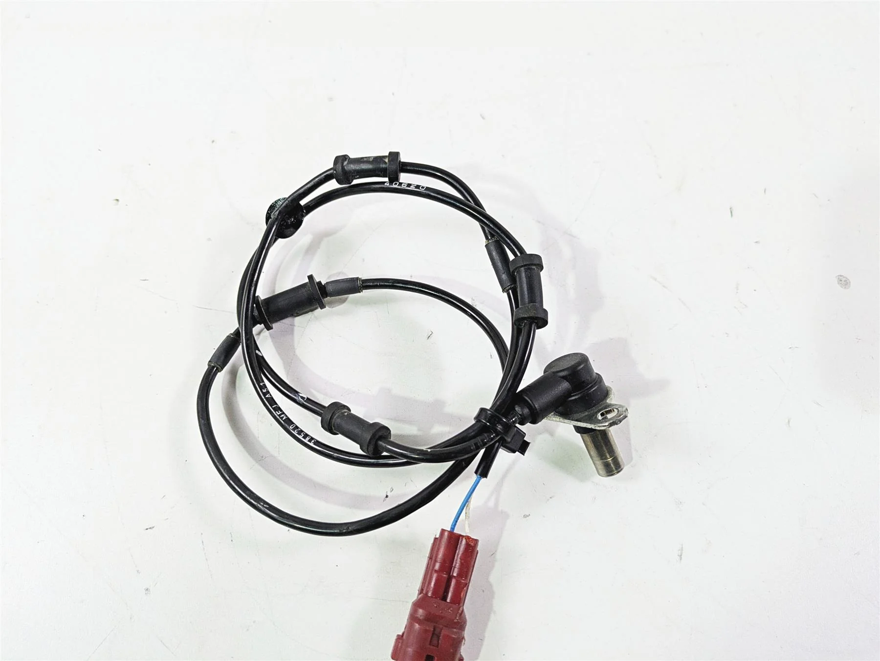 2025 Honda CBR600RR Front Abs Brake Wheel Speed Sensor 38520-MFJ-A51 - Image 3