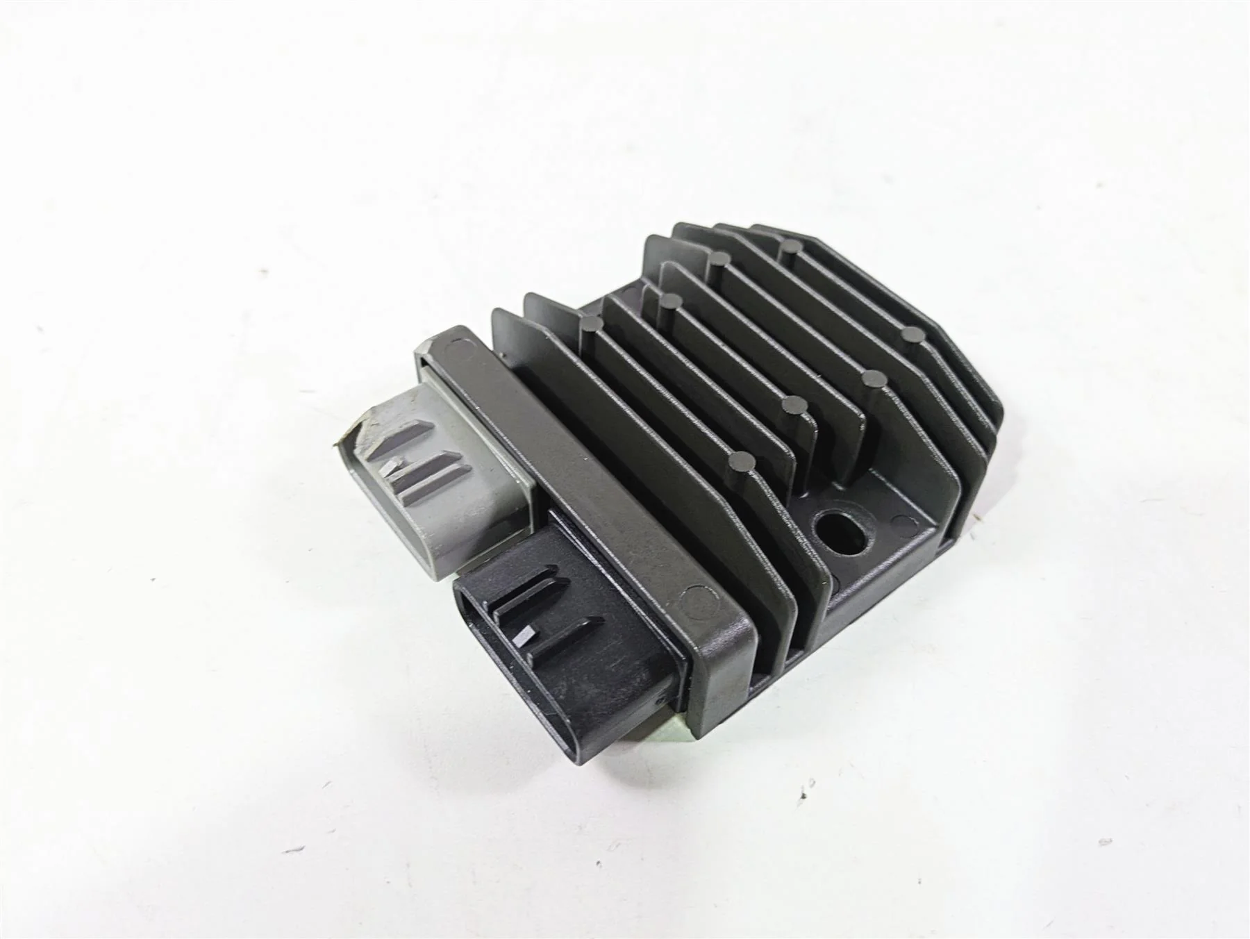 2025 Honda CBR600RR Rectifier Voltage Regulator - Read FH020AA 31600-MGZ-J01 - Image 7