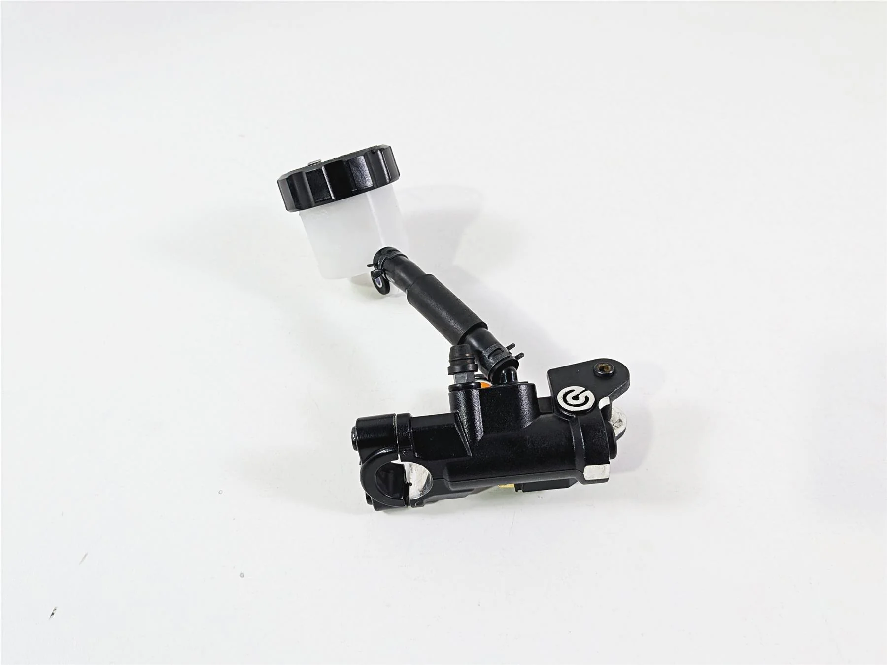 2025 Yamaha YZF R7 Brembo Front Radial Brake Master Cylinder 16mm BEB-2583T-01 - Image 4