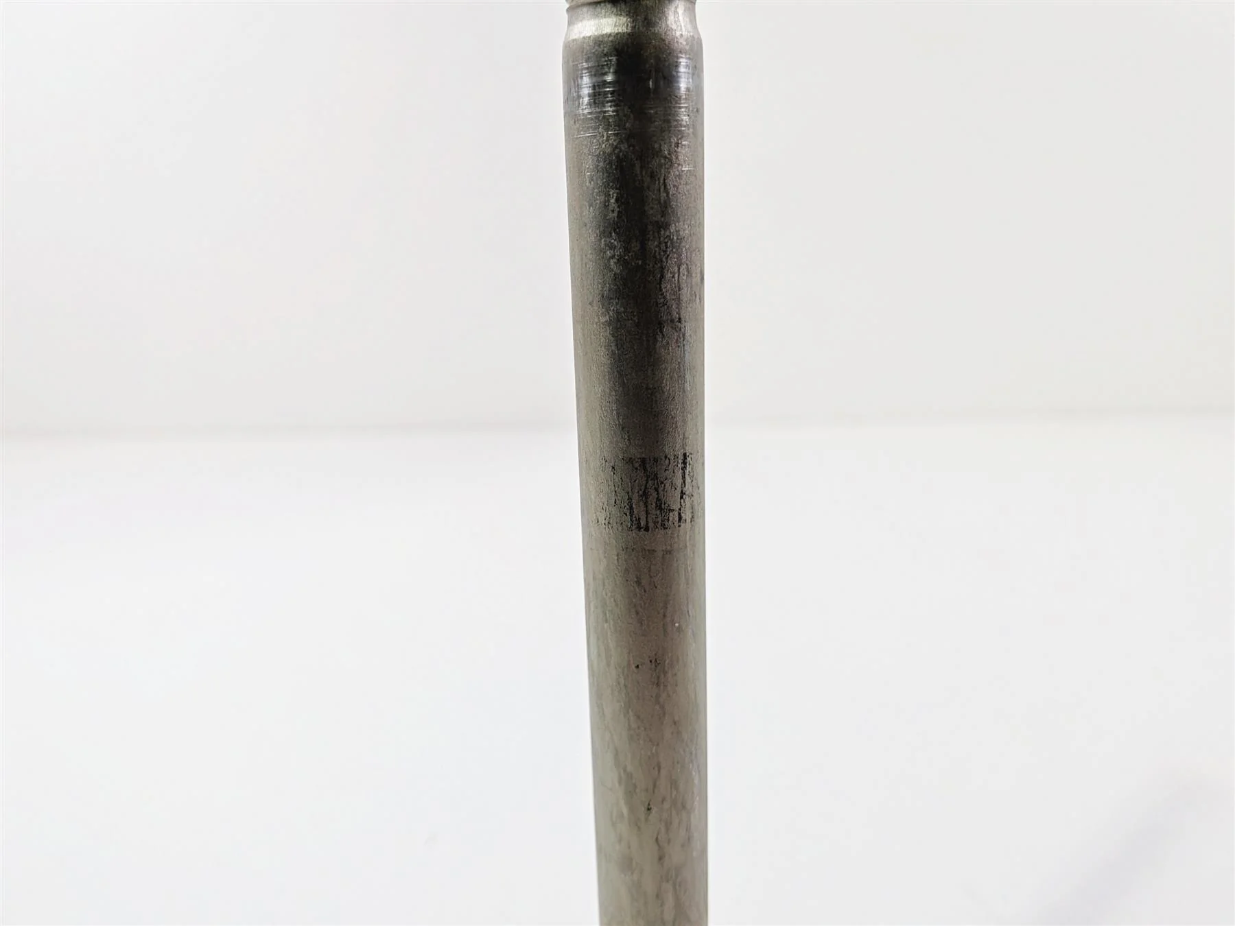 2025 Yamaha YZF R7 Front Wheel Spindle Axle 1RC-25181-00-00 - Image 12