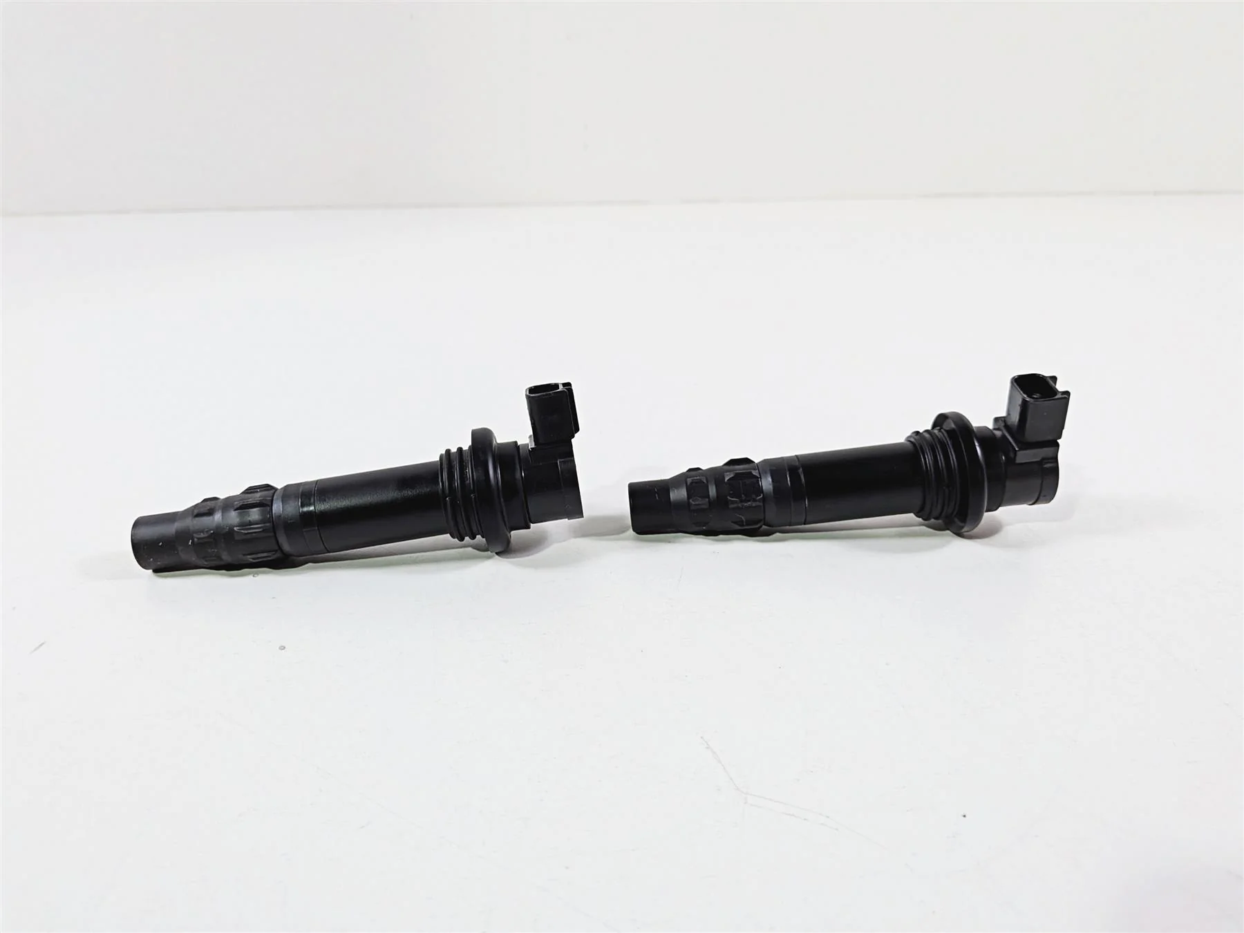 2025 Yamaha YZF R7 Ignition Coil Set Stick 1WS-82310-00-00 F6T55S - Image 6