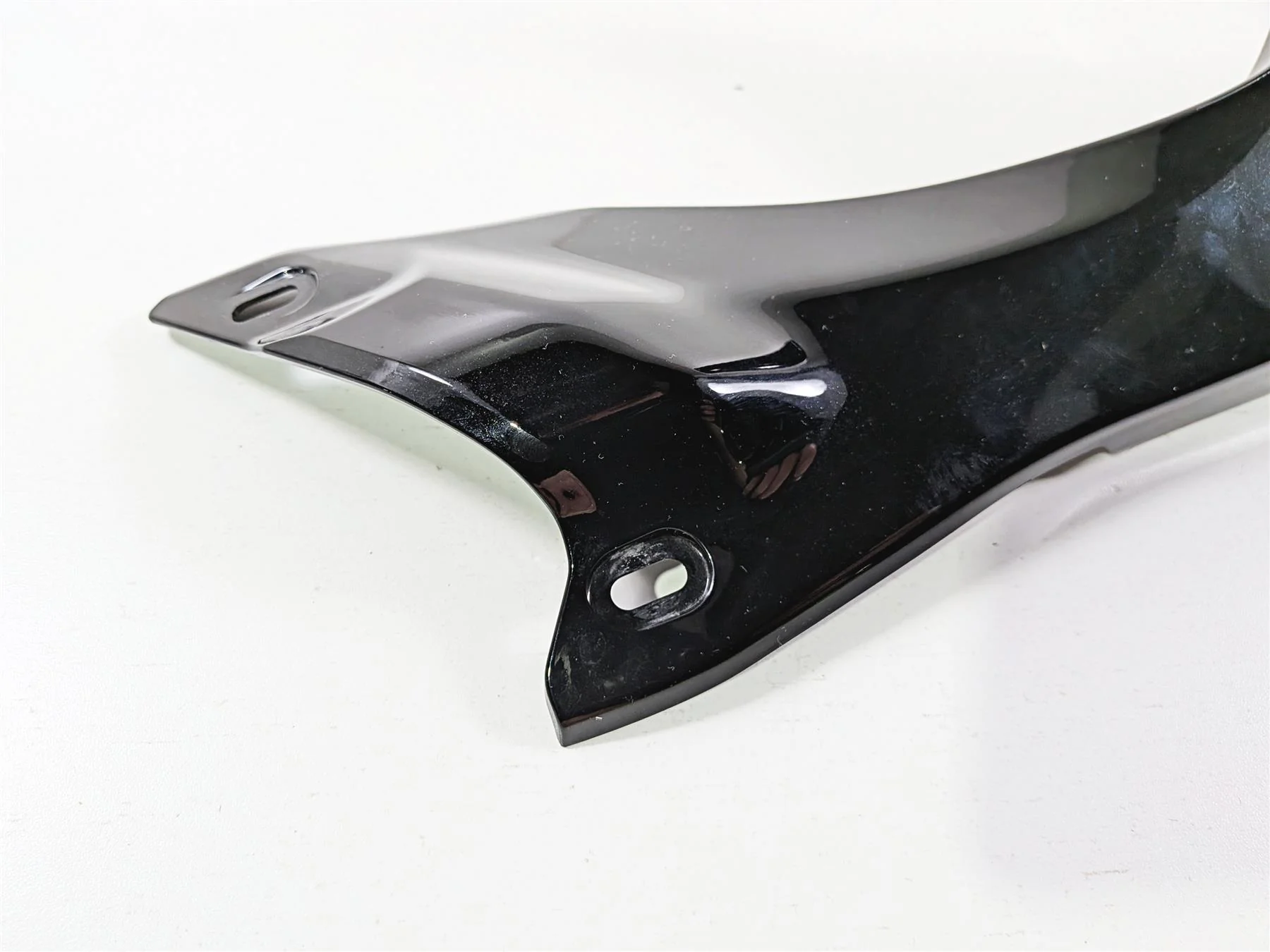 2025 Yamaha YZF R7 Left Upper Inner Black Fairing  Cover BEB-2837L-00 - Image 9