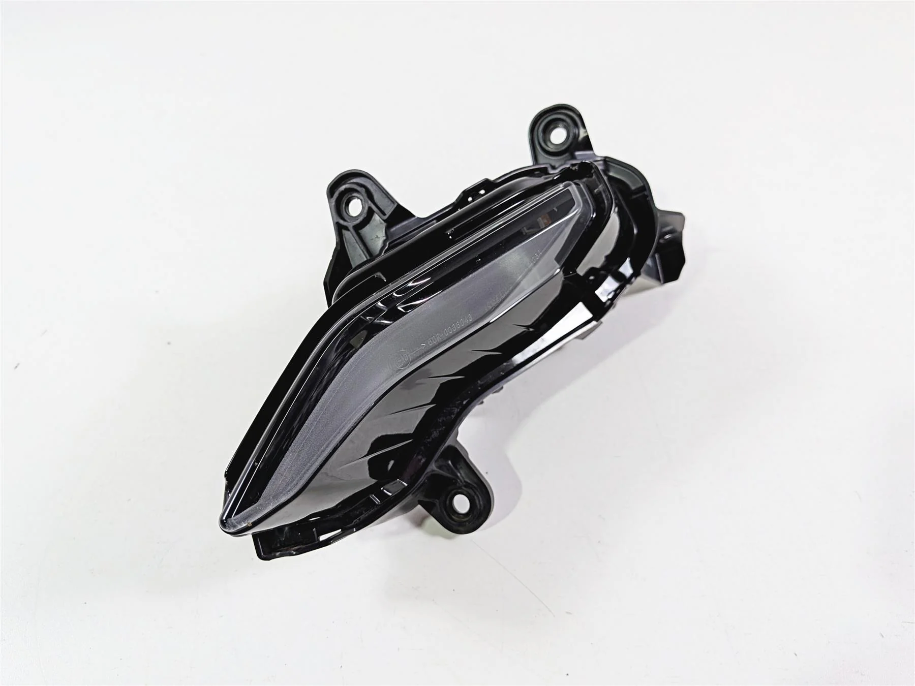 2025 Yamaha YZF R7 Nice Left Pilot Headlight Running Lamp BEB-84301-00-00 - Image 12