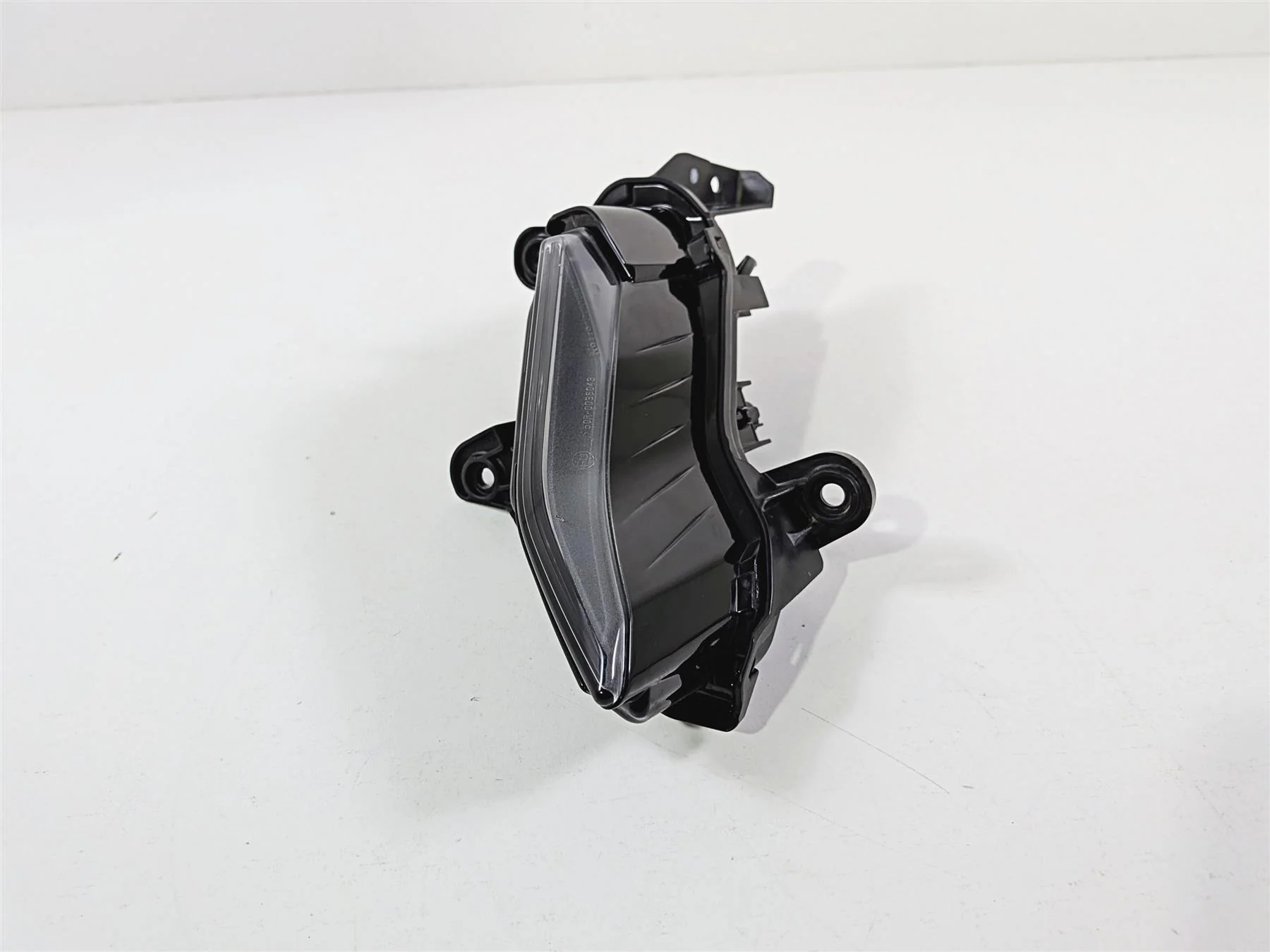 2025 Yamaha YZF R7 Nice Left Pilot Headlight Running Lamp BEB-84301-00-00 - Image 5