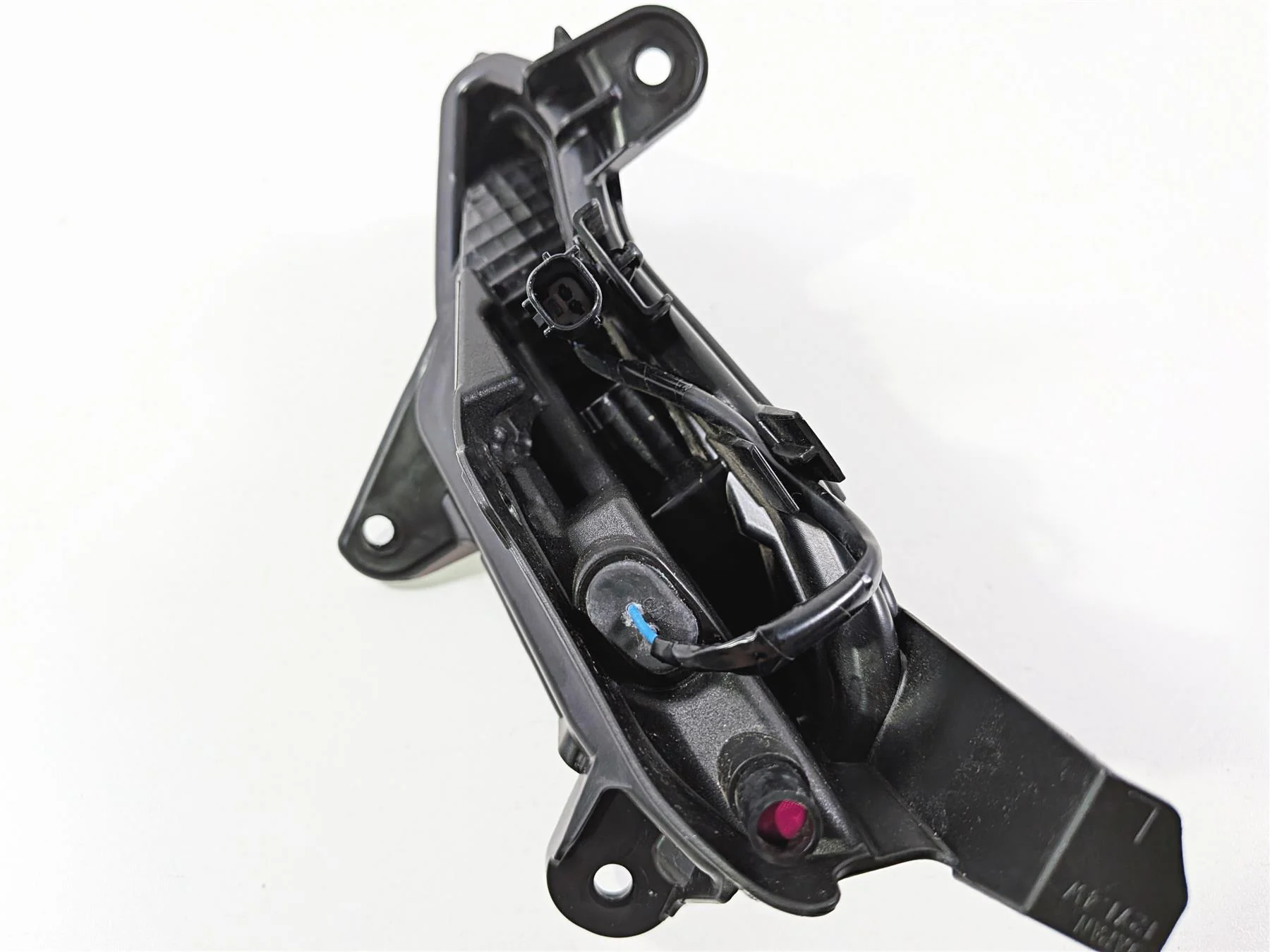 2025 Yamaha YZF R7 Nice Left Pilot Headlight Running Lamp BEB-84301-00-00 - Image 8