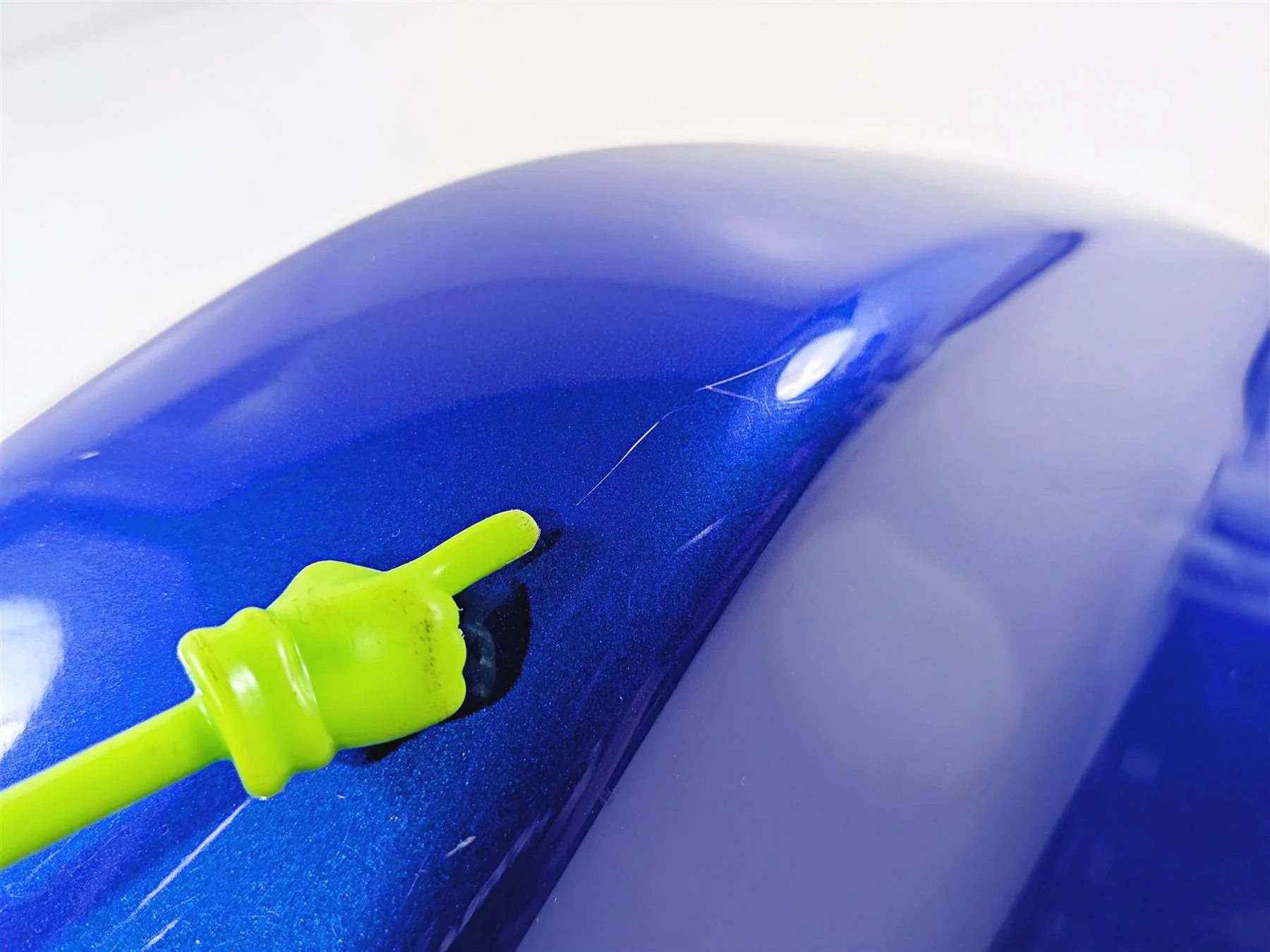 2025 Yamaha YZF R7 Oem Blue Left Side Tank Cover Fairing BEB-24129-00 - Image 13