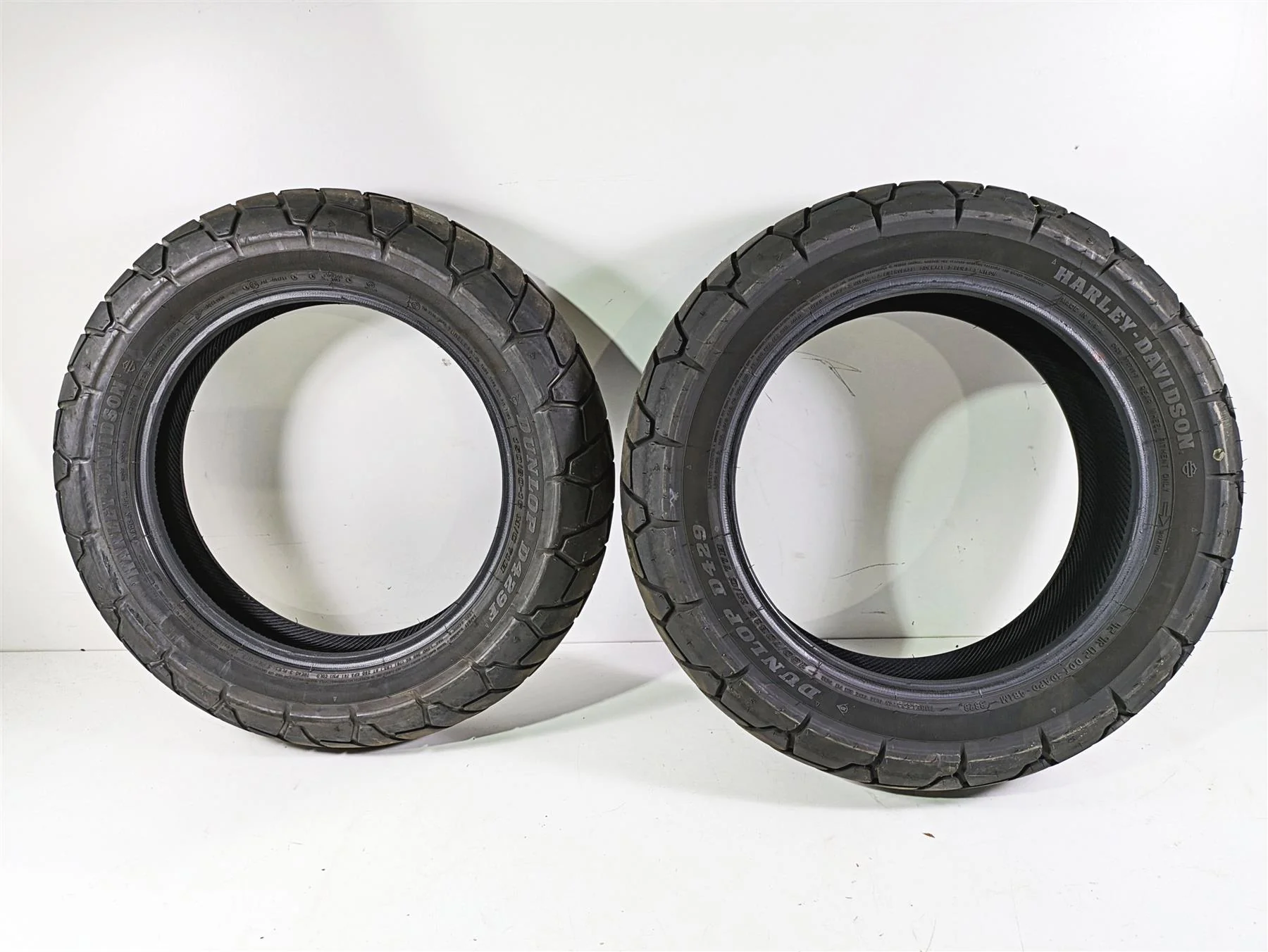Harley Davidson Front Rear Dunlop D429 Tire Set 43100039 43200039