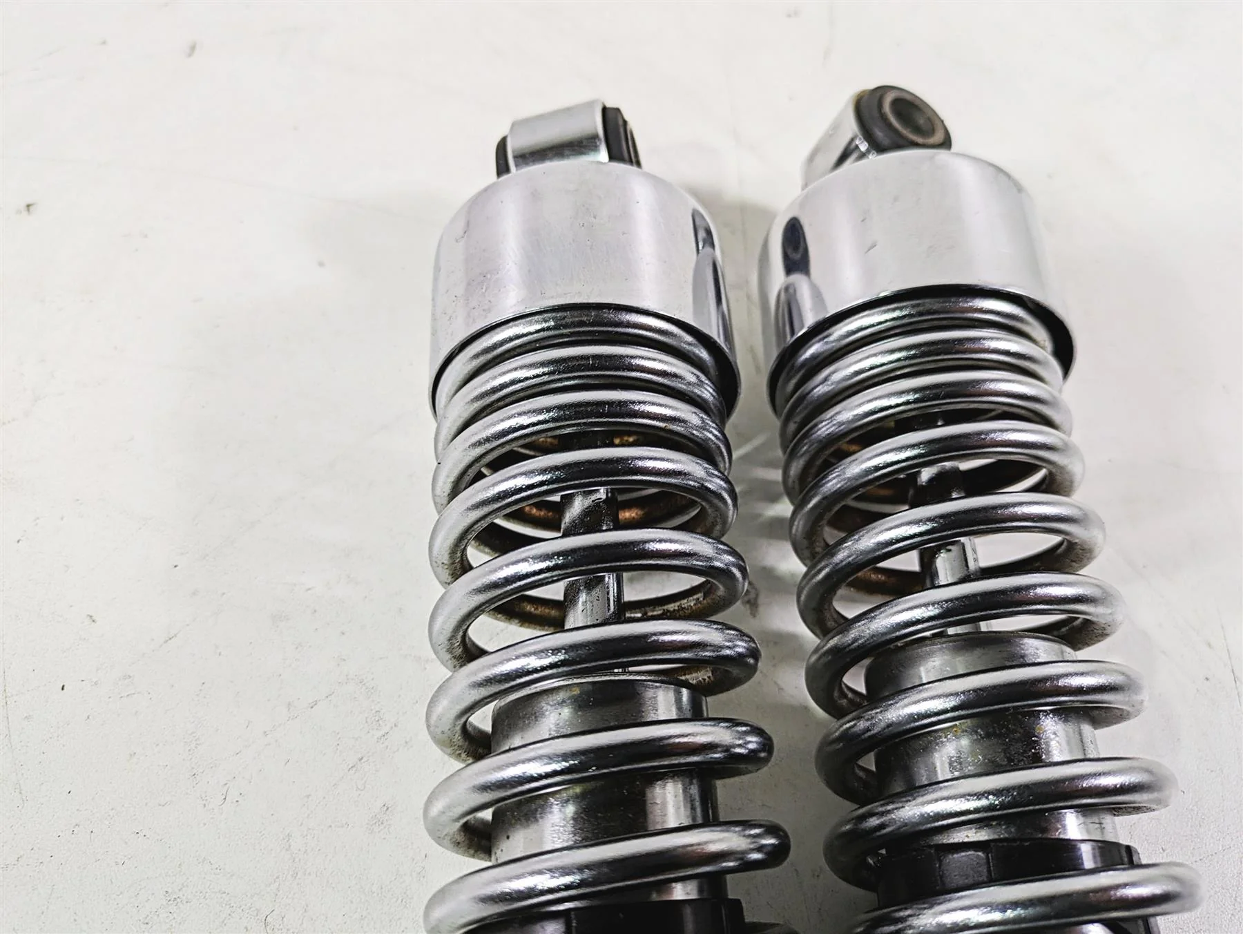 Harley Davidson Sportster XL 883 1200 Showa 13-1/4" Rear Suspension Shock Set 54566-97 - Image 10