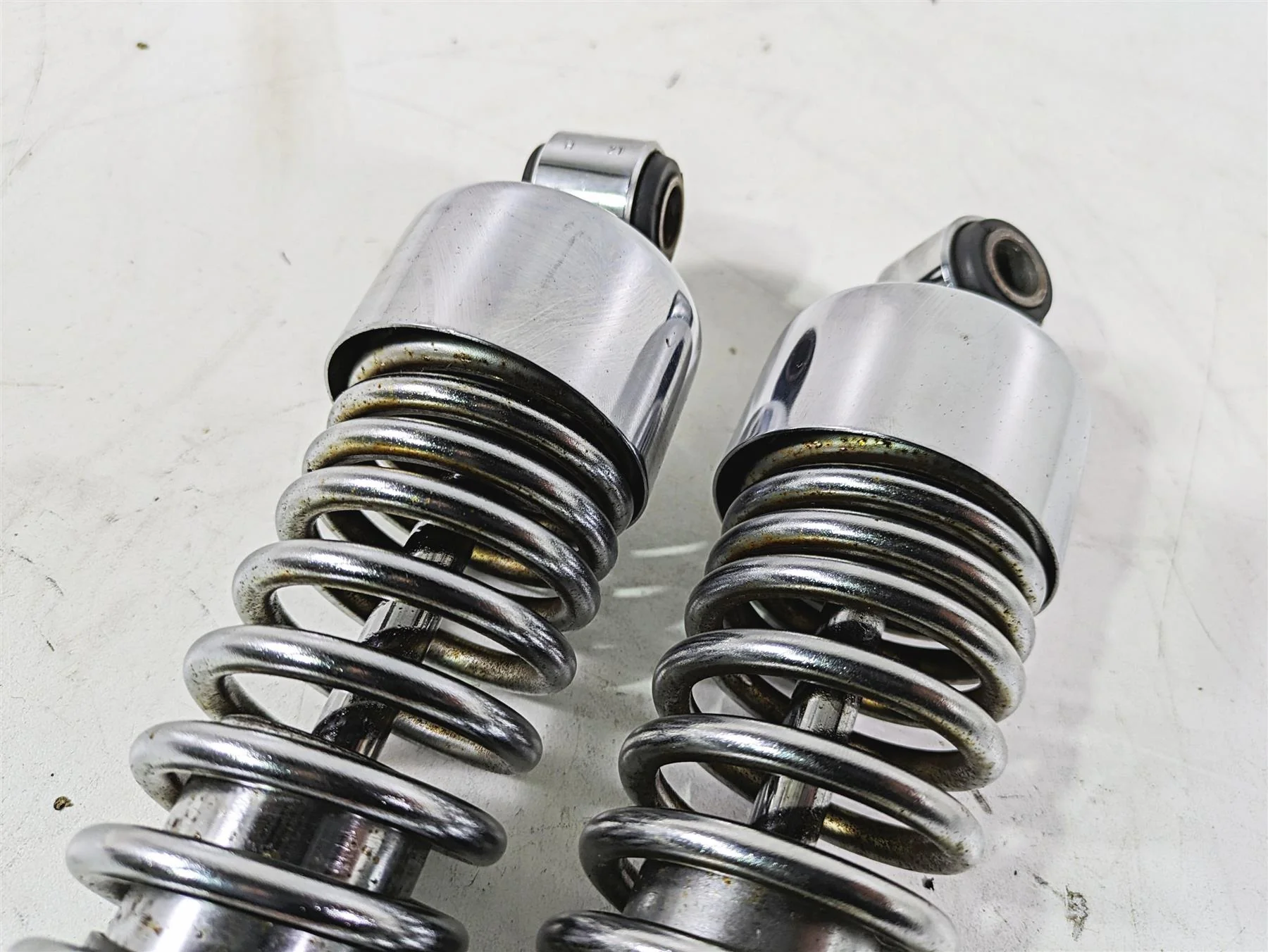 Harley Davidson Sportster XL 883 1200 Showa 13-1/4" Rear Suspension Shock Set 54566-97 - Image 11