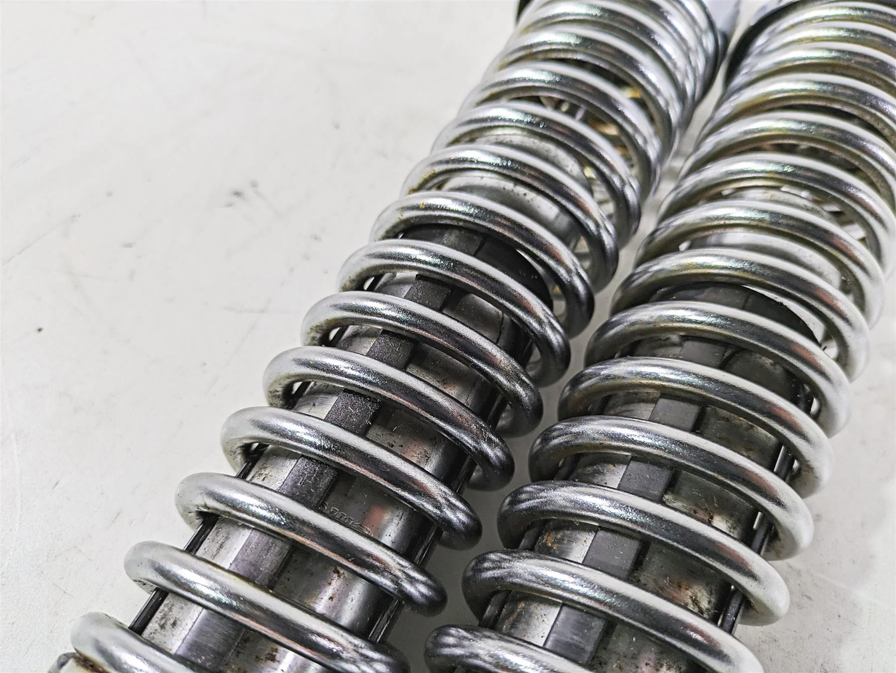 Harley Davidson Sportster XL 883 1200 Showa 13-1/4" Rear Suspension Shock Set 54566-97 - Image 12