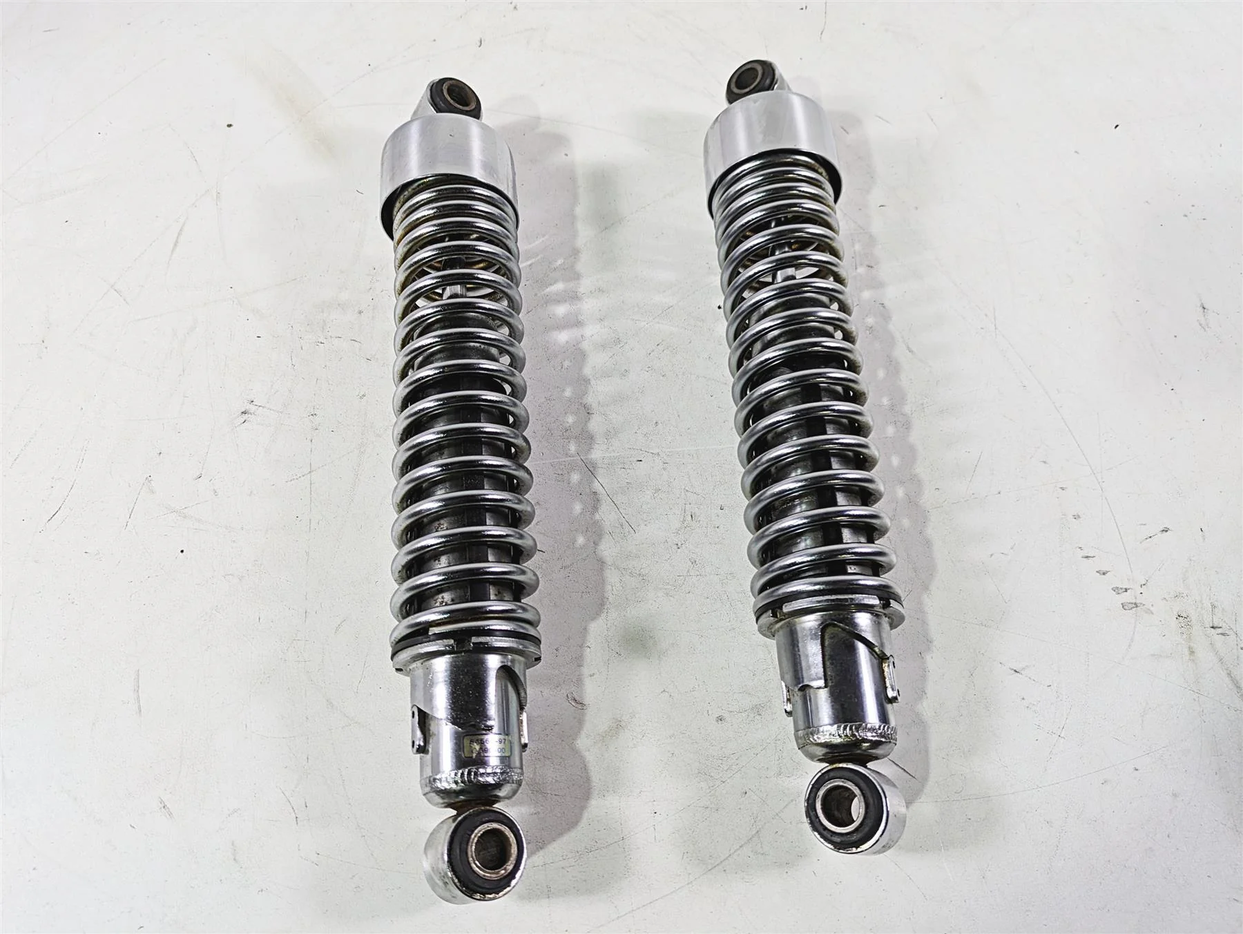Harley Davidson Sportster XL 883 1200 Showa 13-1/4" Rear Suspension Shock Set 54566-97 - Image 2