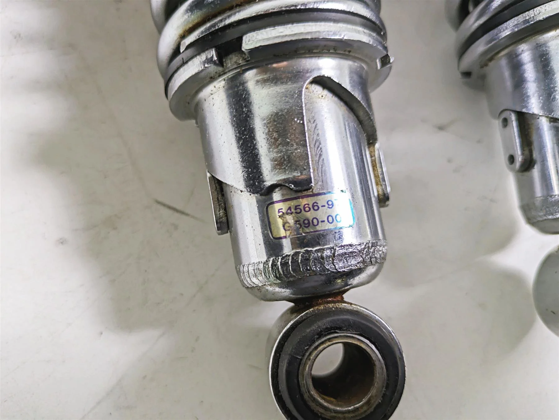 Harley Davidson Sportster XL 883 1200 Showa 13-1/4" Rear Suspension Shock Set 54566-97 - Image 3