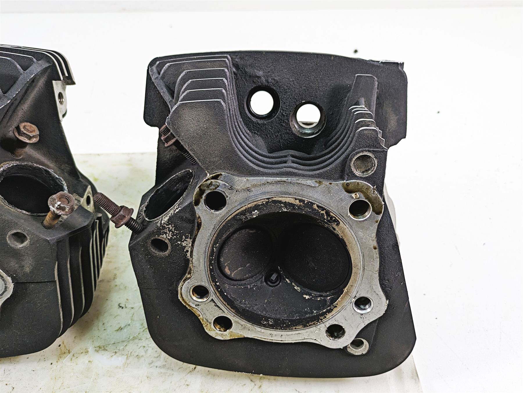 S&S Cycle Super Stock Twin Cam Cylinder Head Set 90-1050R-S  F00404 - Image 11