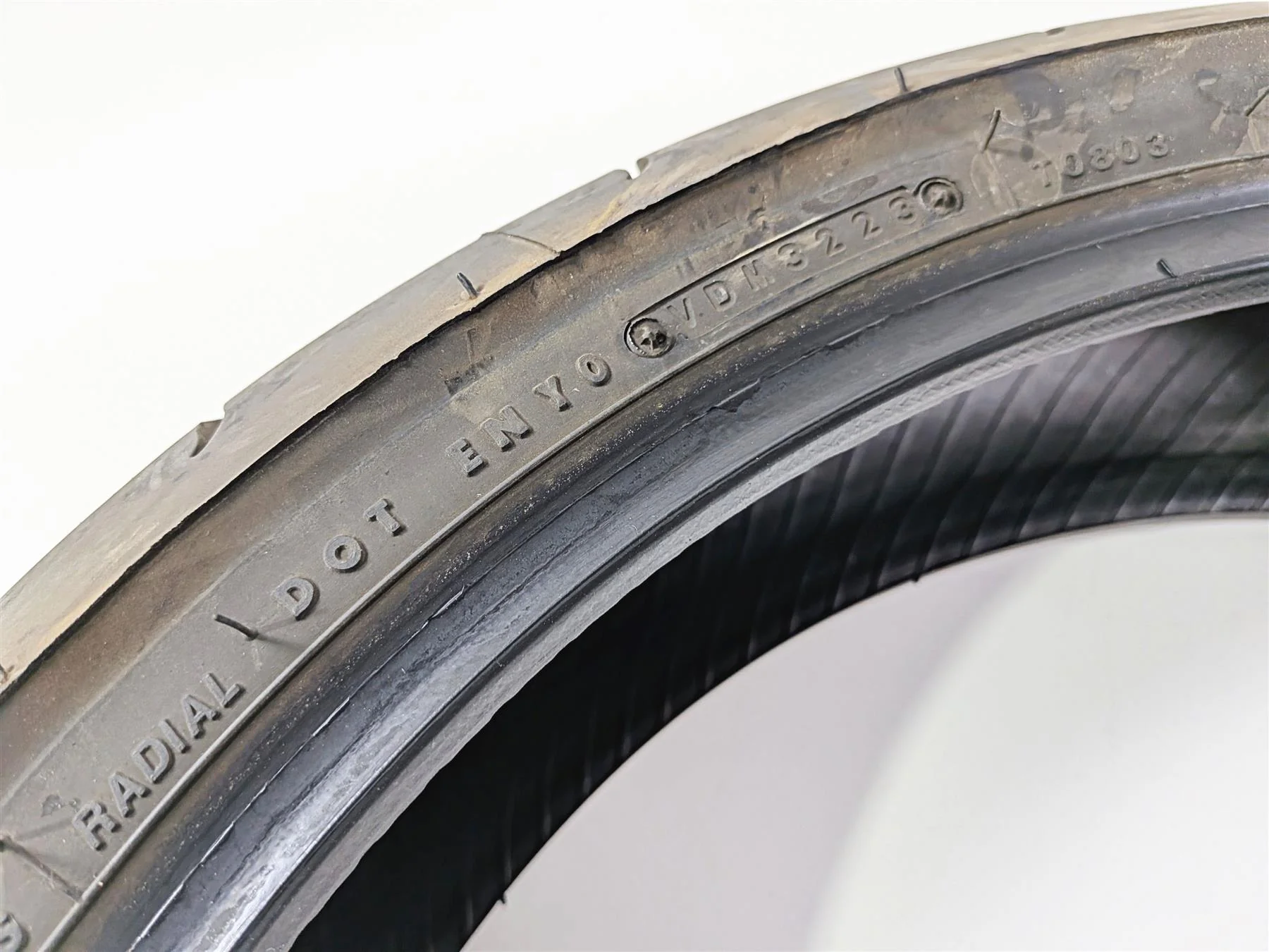 Used Front Motorcycle Tire Bridgestone Battlax BT016 120/70ZR17 3286340425810 - Image 7