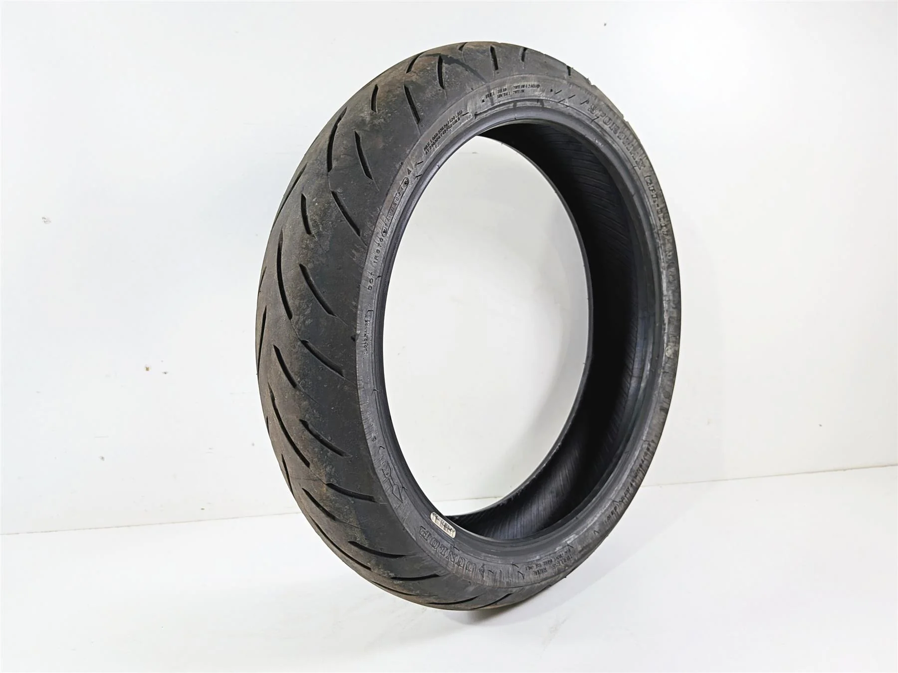Used Front Motorcycle Tire Dunlop Sportmax GP300F 120/70R17 4506-7896 - Image 2