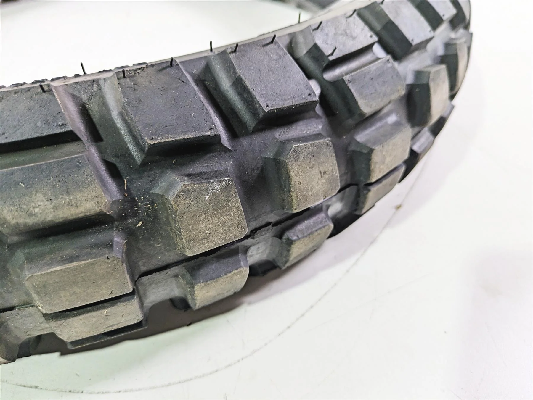 Used Front Motorcycle Tire Kenda Big Block 120/70B19 R19 60Q 170M2004 - Image 5